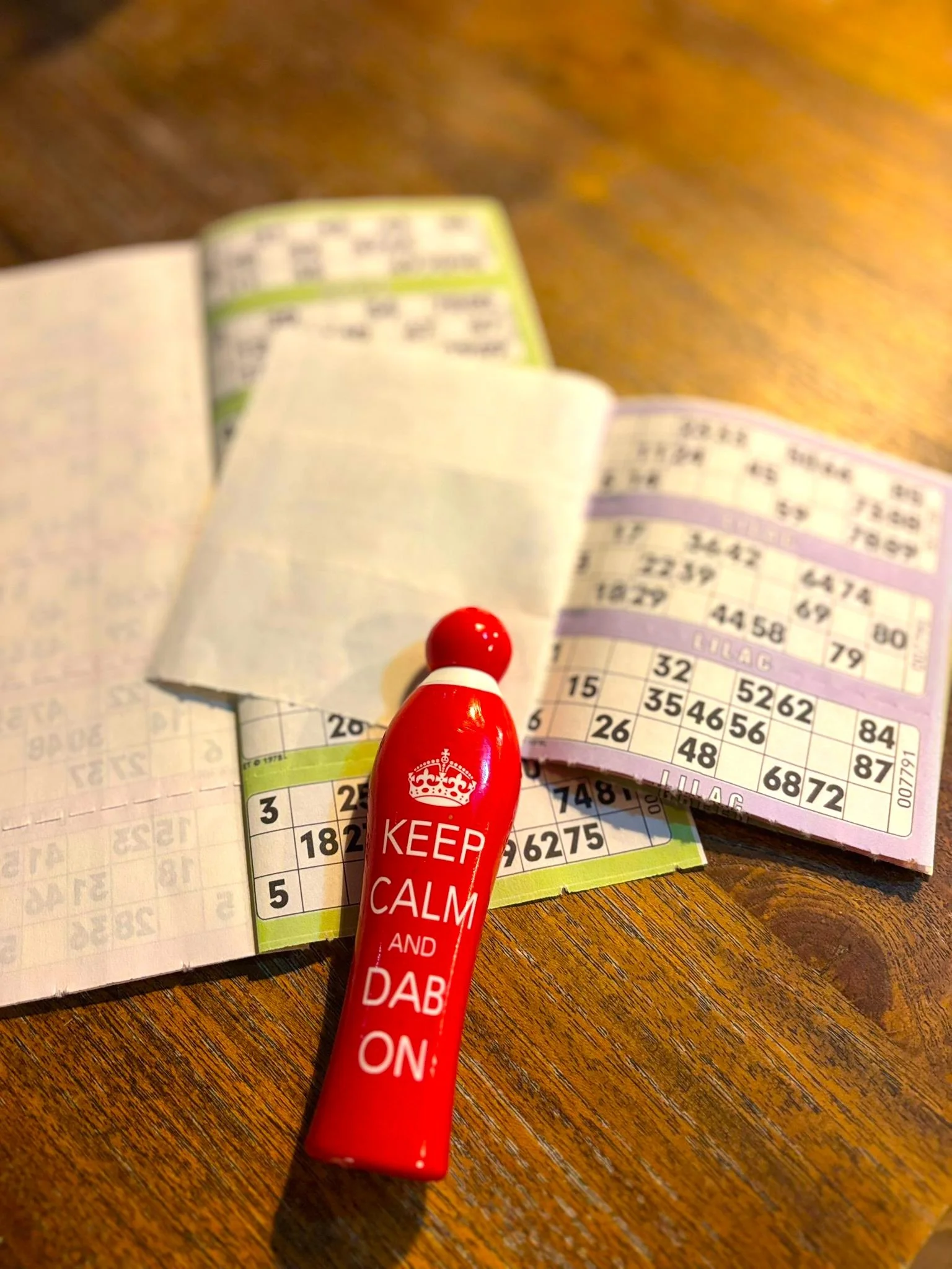 Bingo is back! 

The last one was a sell out so get in quick. Join us for our bingo night next Monday 13th April from 7-9pm. &pound;5 to enter. 

Be in with a chance to win chocolates and vouchers. 

Eyes down&hellip; 🎉🍫

Book online: theroyaloakba