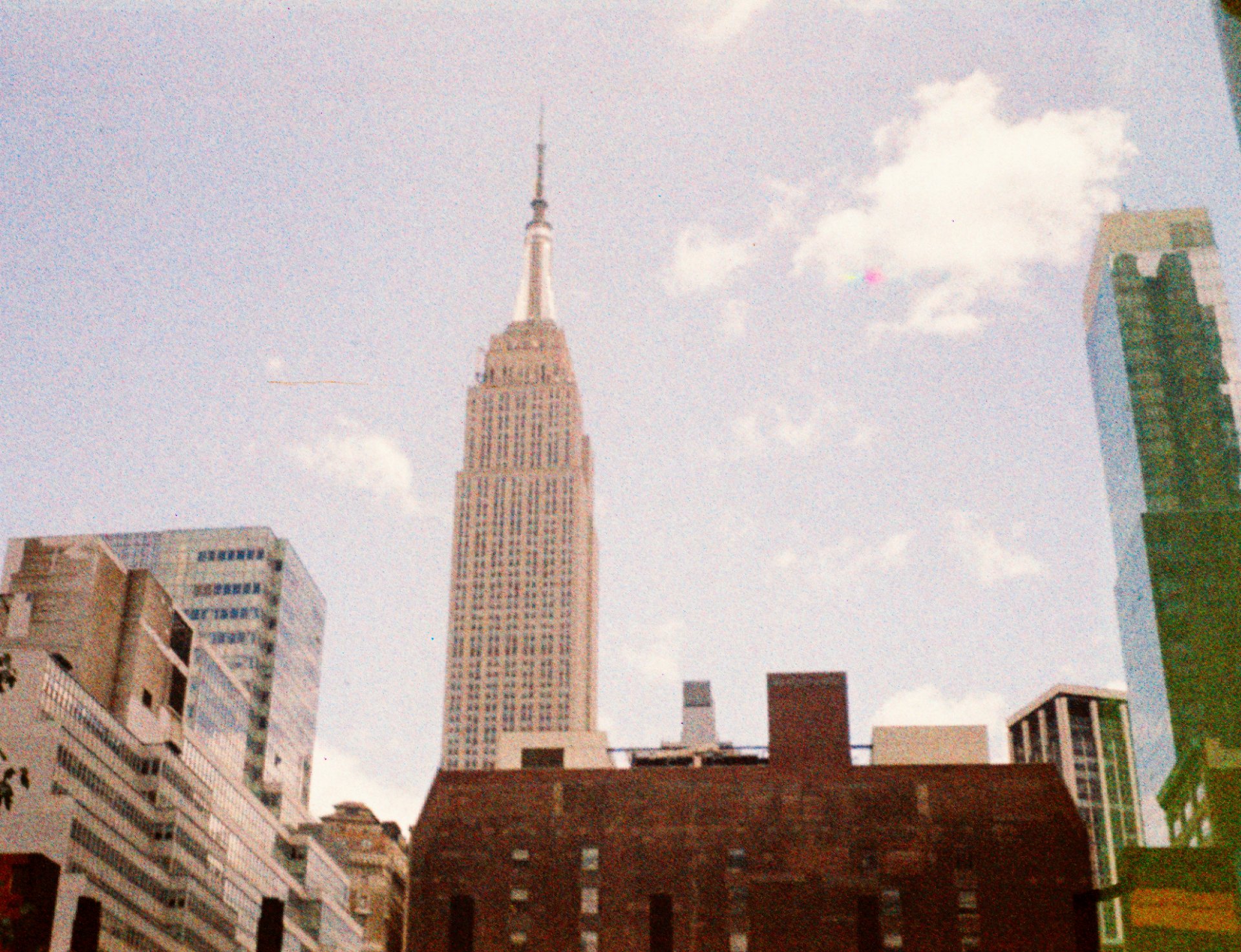 LomoChrome Colour '92 Sunkissed
US 2026