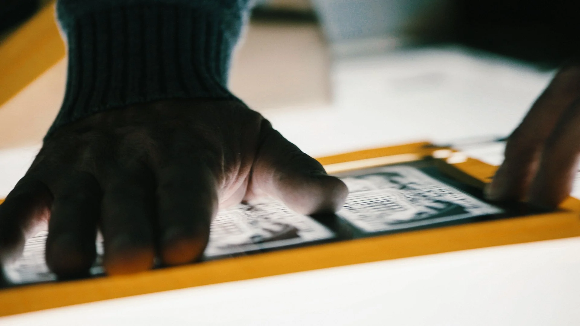 VICE TV | How Forgers Print Fake Money