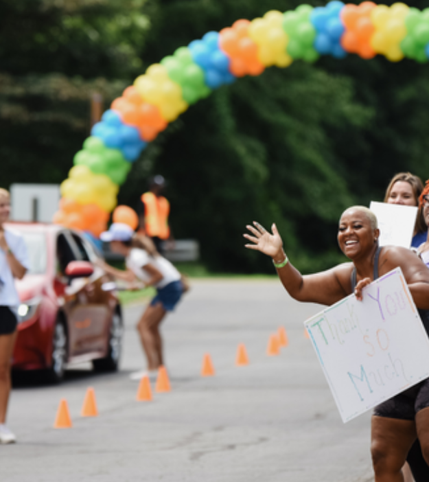 Soicalight Summer Drive-Thru - Congregation for Kids