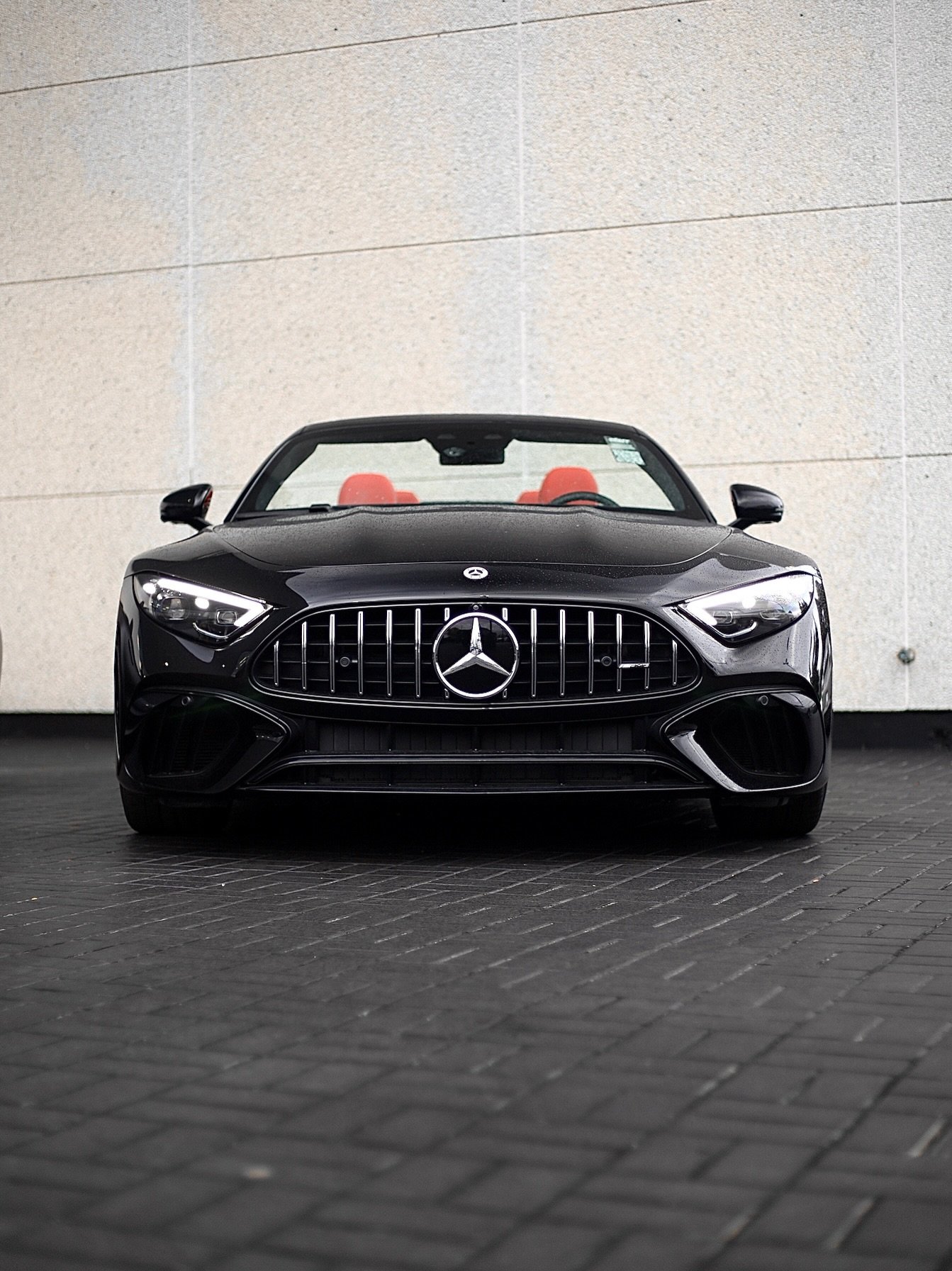 A roadster worth protecting.

Recently sold by @pfaffreserveplus , this Mercedes-Benz SL63 AMG received a full front end PPF package at Pfaff Autospa, helping guard the paint against stone chips and road wear while keeping the finish pristine.

Prote