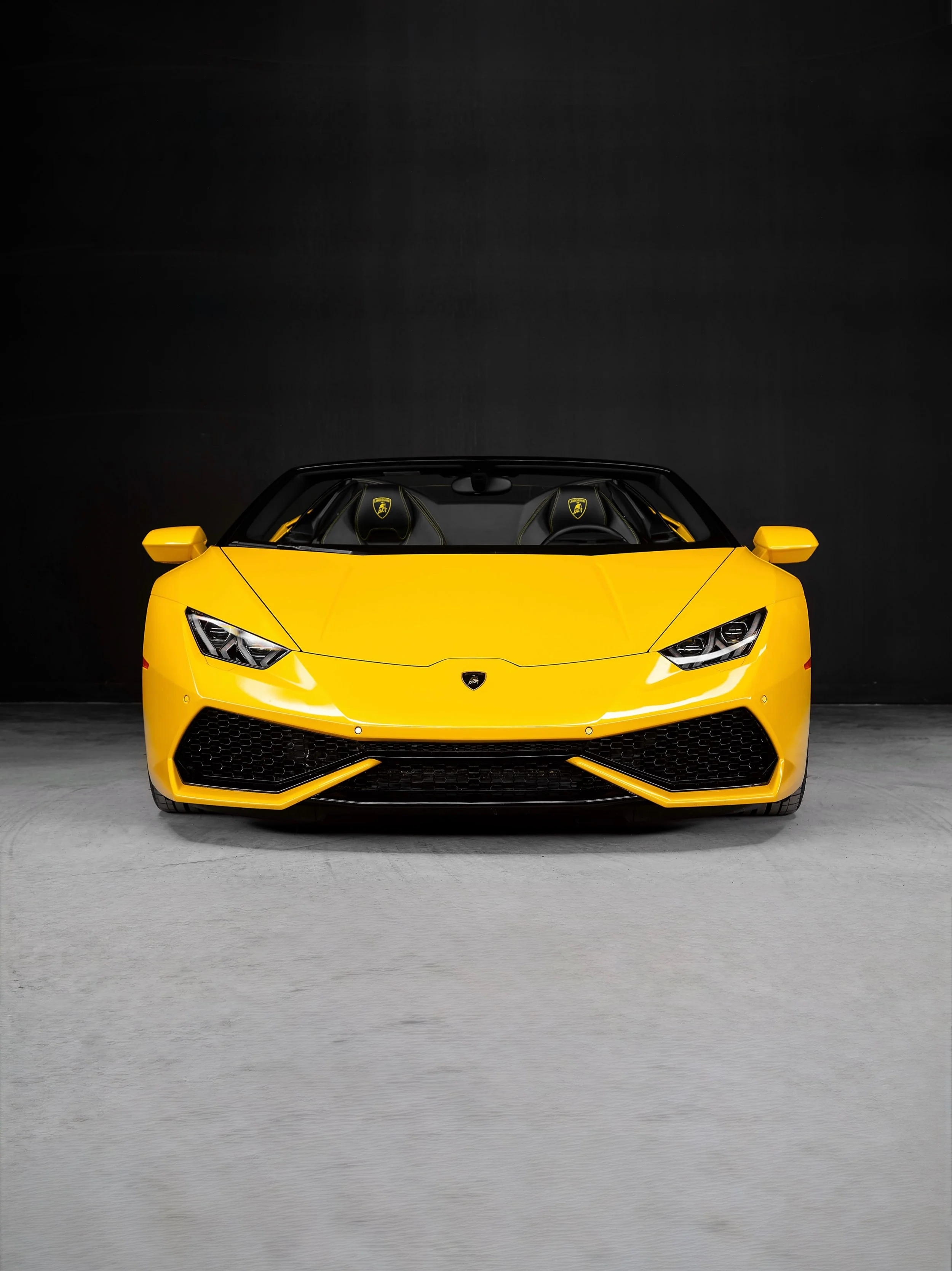 Protected straight out of the showroom 😎

Recently sold by @pfaffreserve ￼, this stunning Lamborghini Huracan Spyder came straight to AutoSpa for a full body PPF before heading to its new home.

Protect your investment!

#lamborghini #huracanspyder 