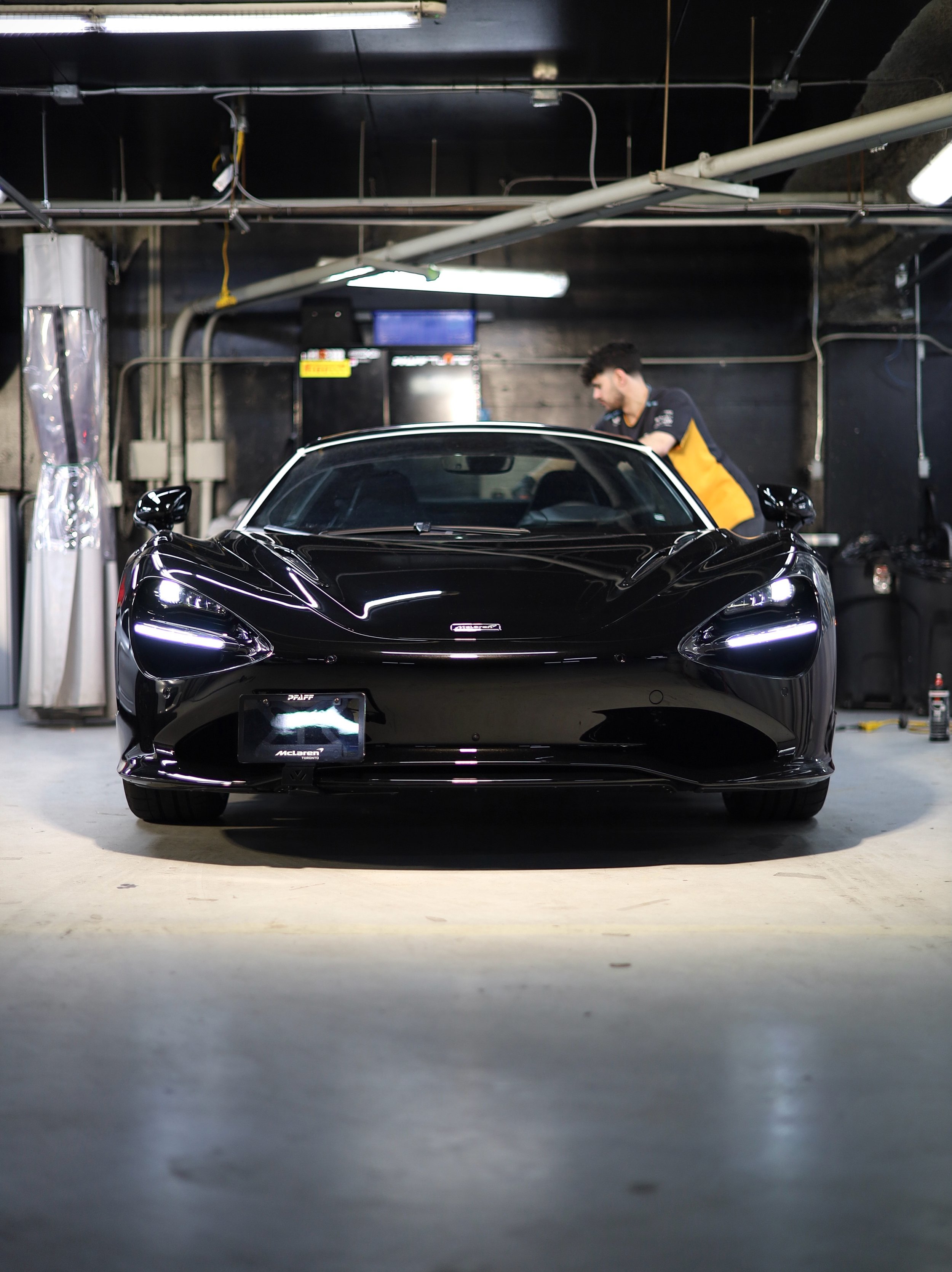 Your first drive shouldn&rsquo;t come with stone chips.

Fresh off the showroom from @mclarentoronto , this stunning McLaren 750S came straight to AutoSpa￼ for full front-end PPF before delivery.

The best way to enjoy your new supercar is protect it