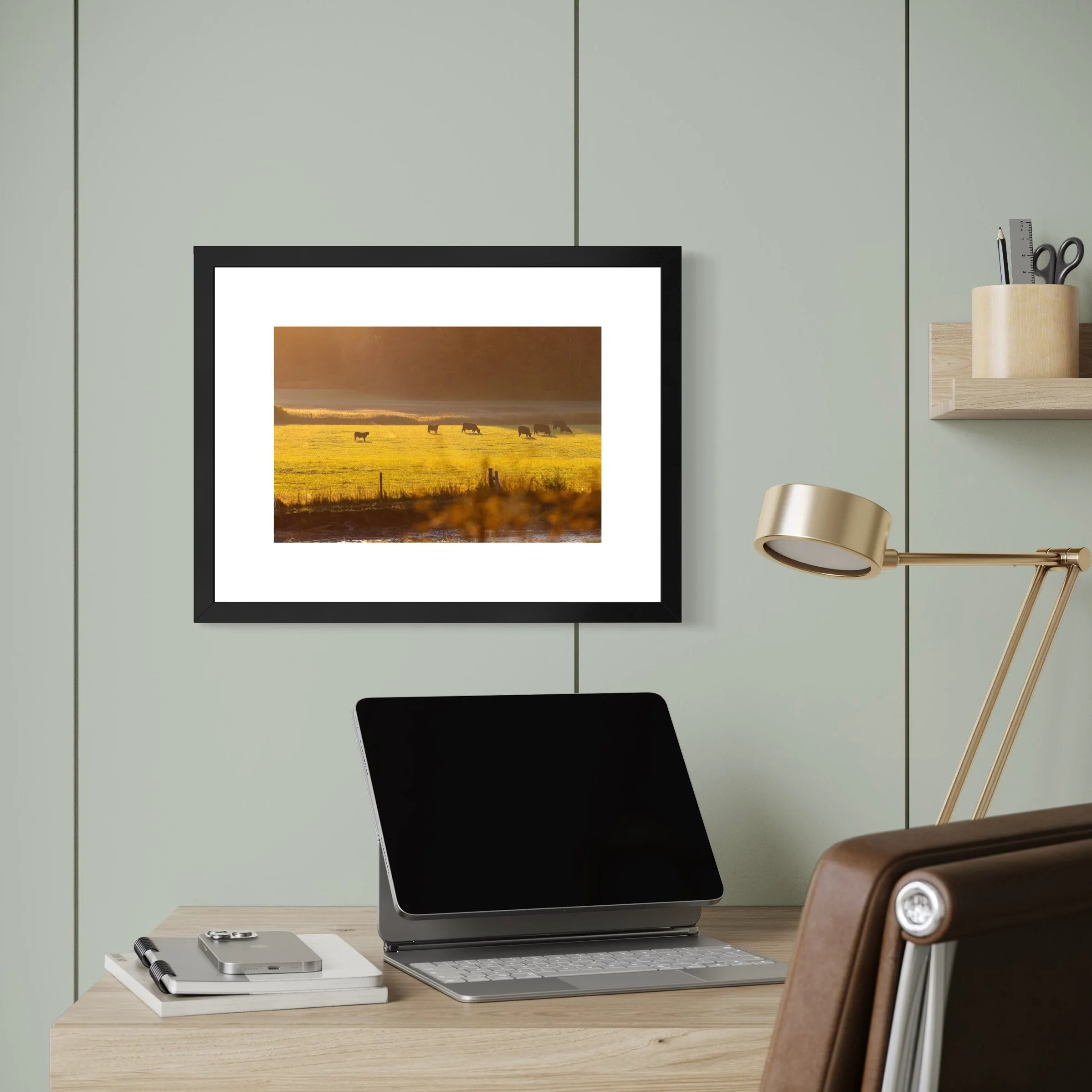 IMGF9141 12x16 2.125 FRAME.JPG