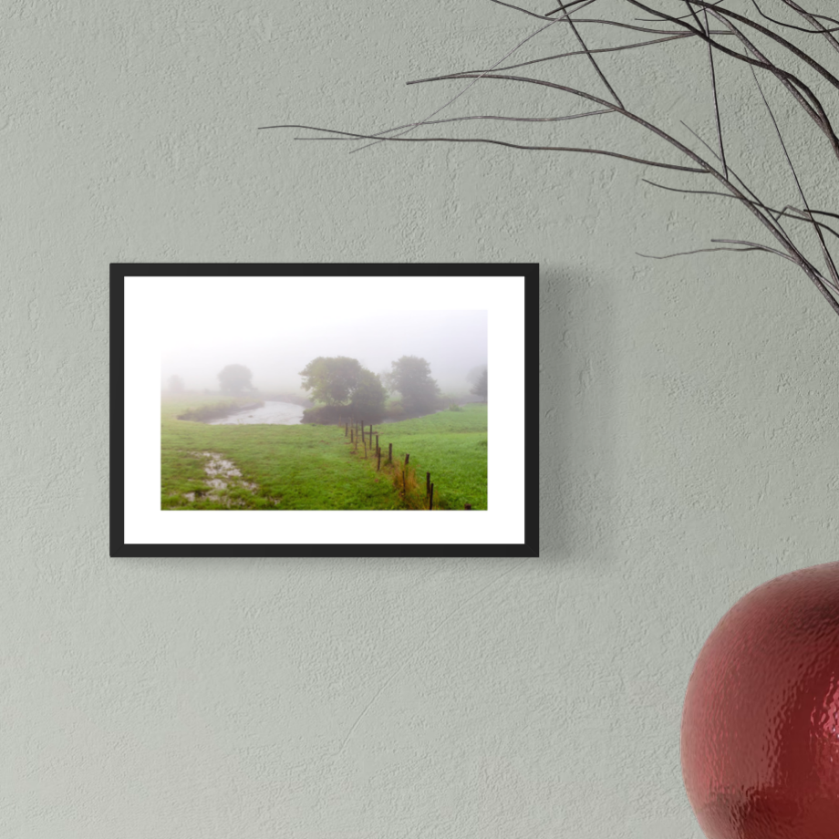 IMGB8213 4X6 .625 FRAME.PNG