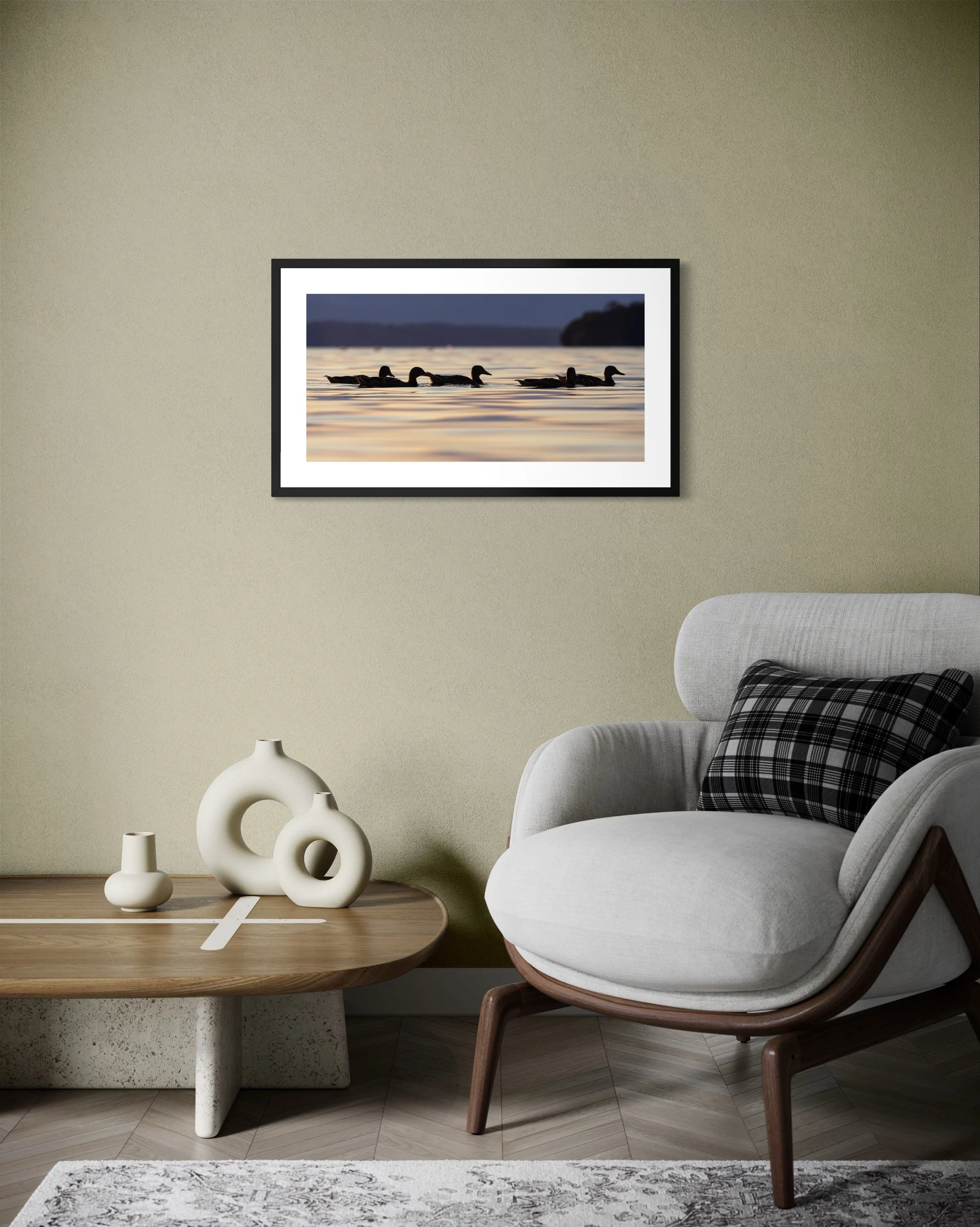 IMGC9427 18x32 2.125 FRAME.JPG