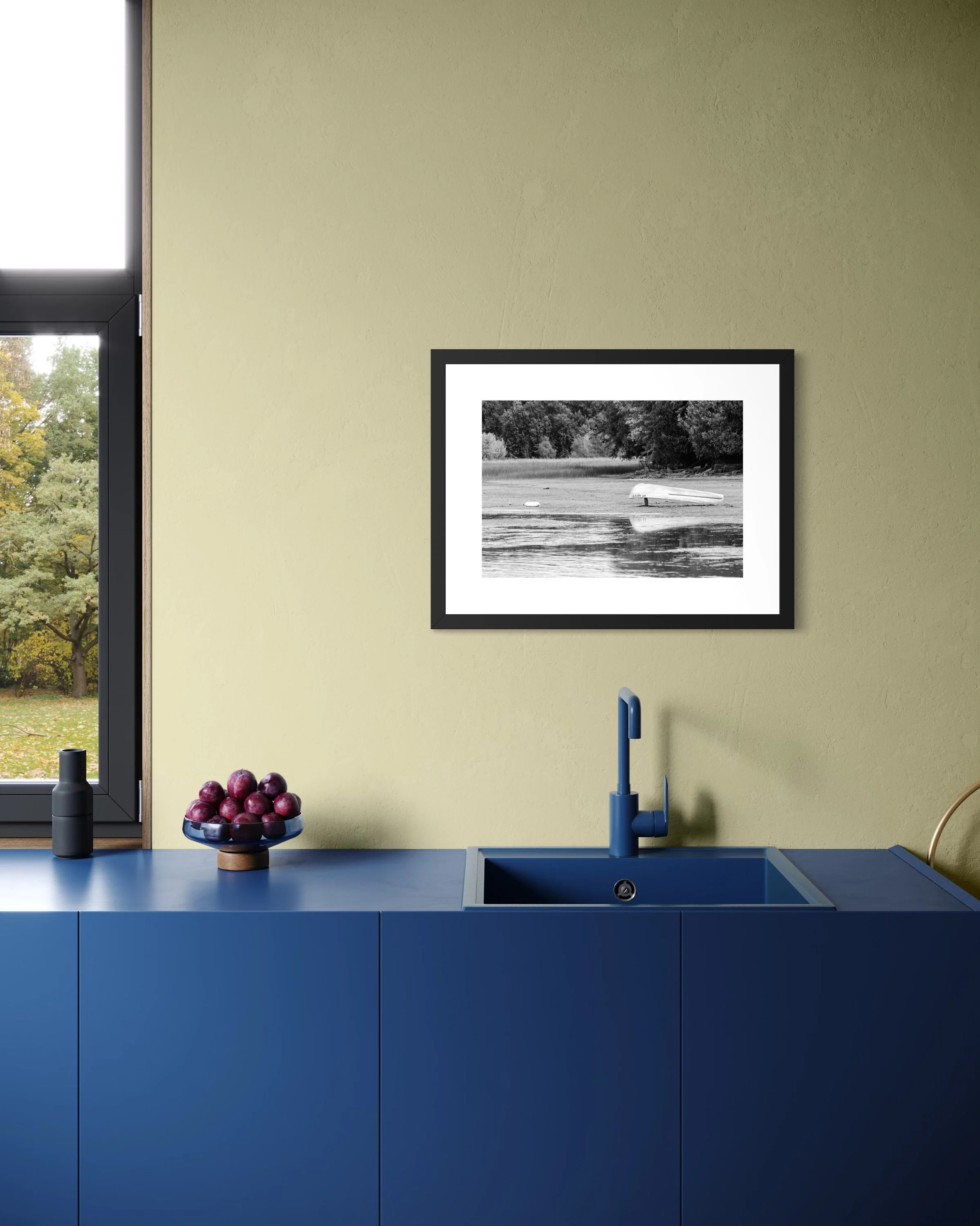 IMGF6883 18x24 2.625 FRAME.JPG