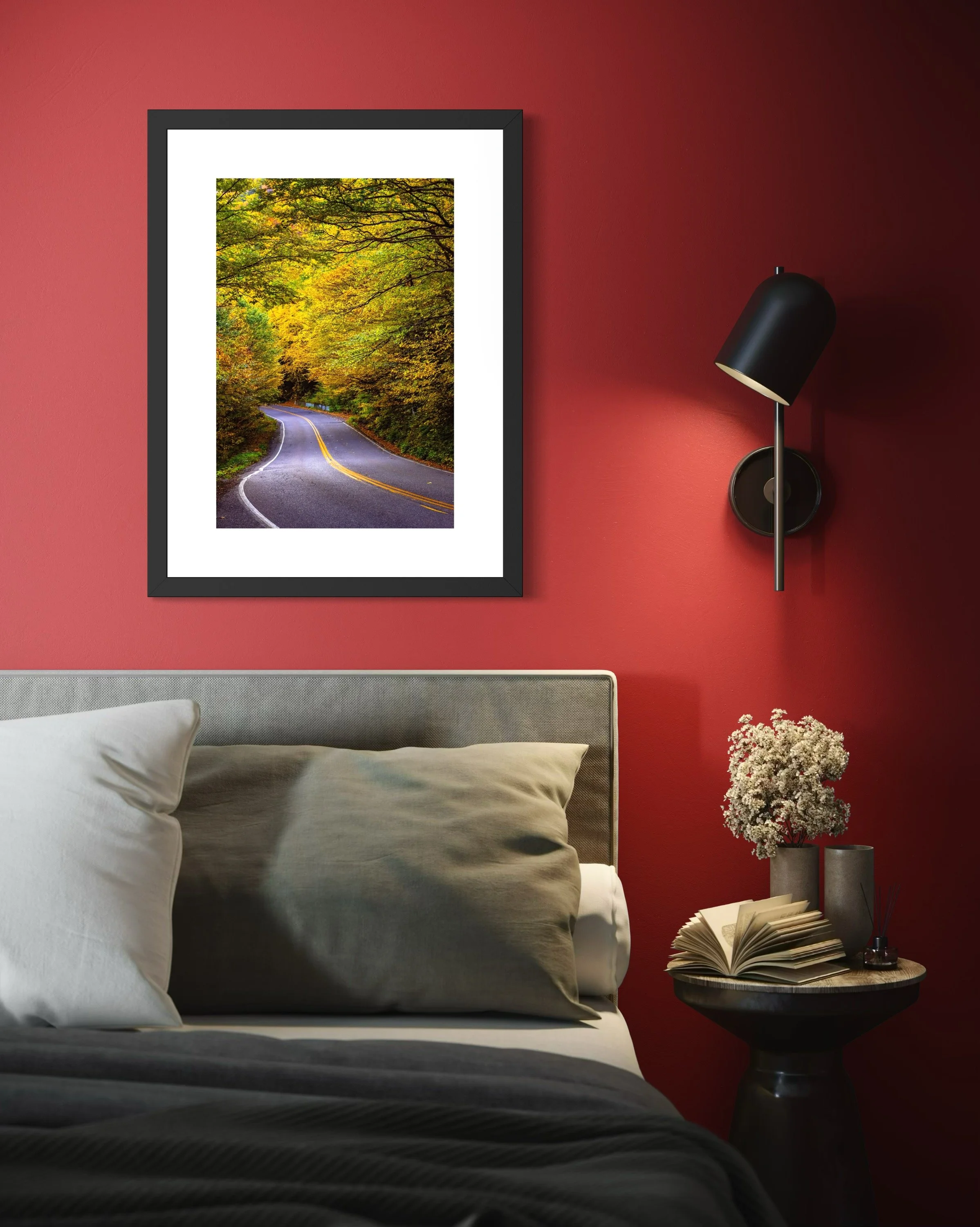 IMGG3002 24X18 2.625 FRAME.JPG