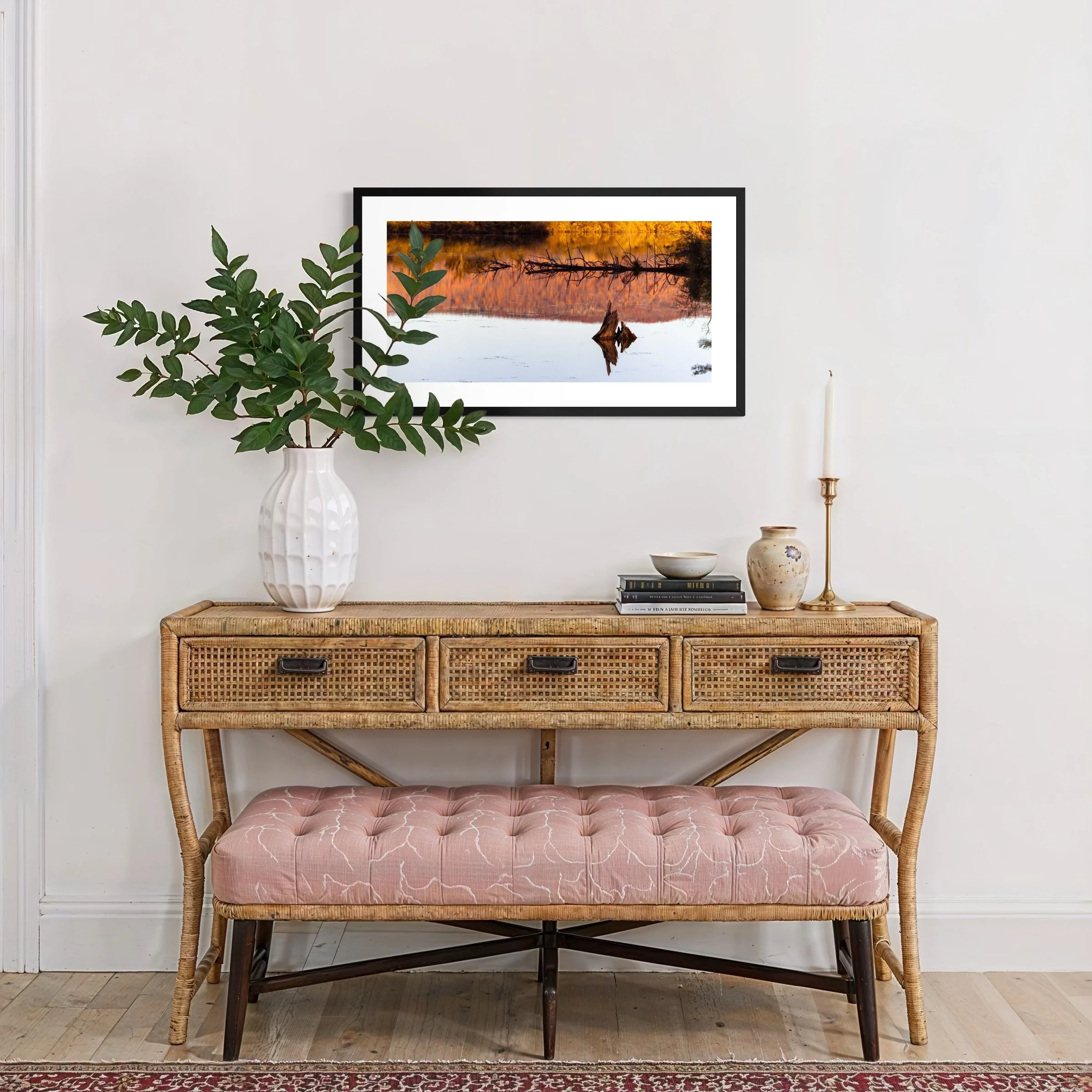 IMGD1055 18x32 2.125 FRAME.JPG