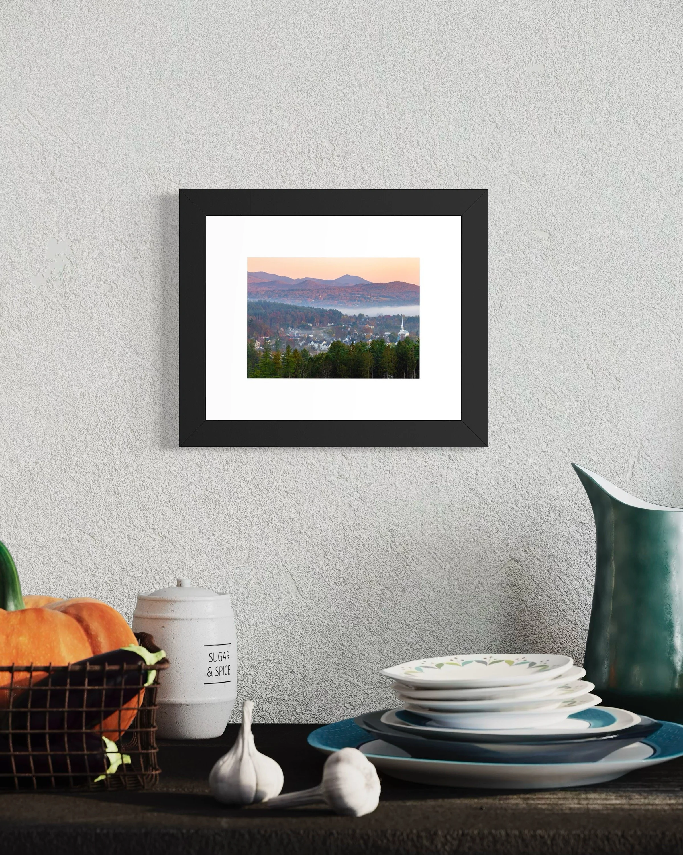 IMGG2943 8x10 1.625 FRAME.JPG