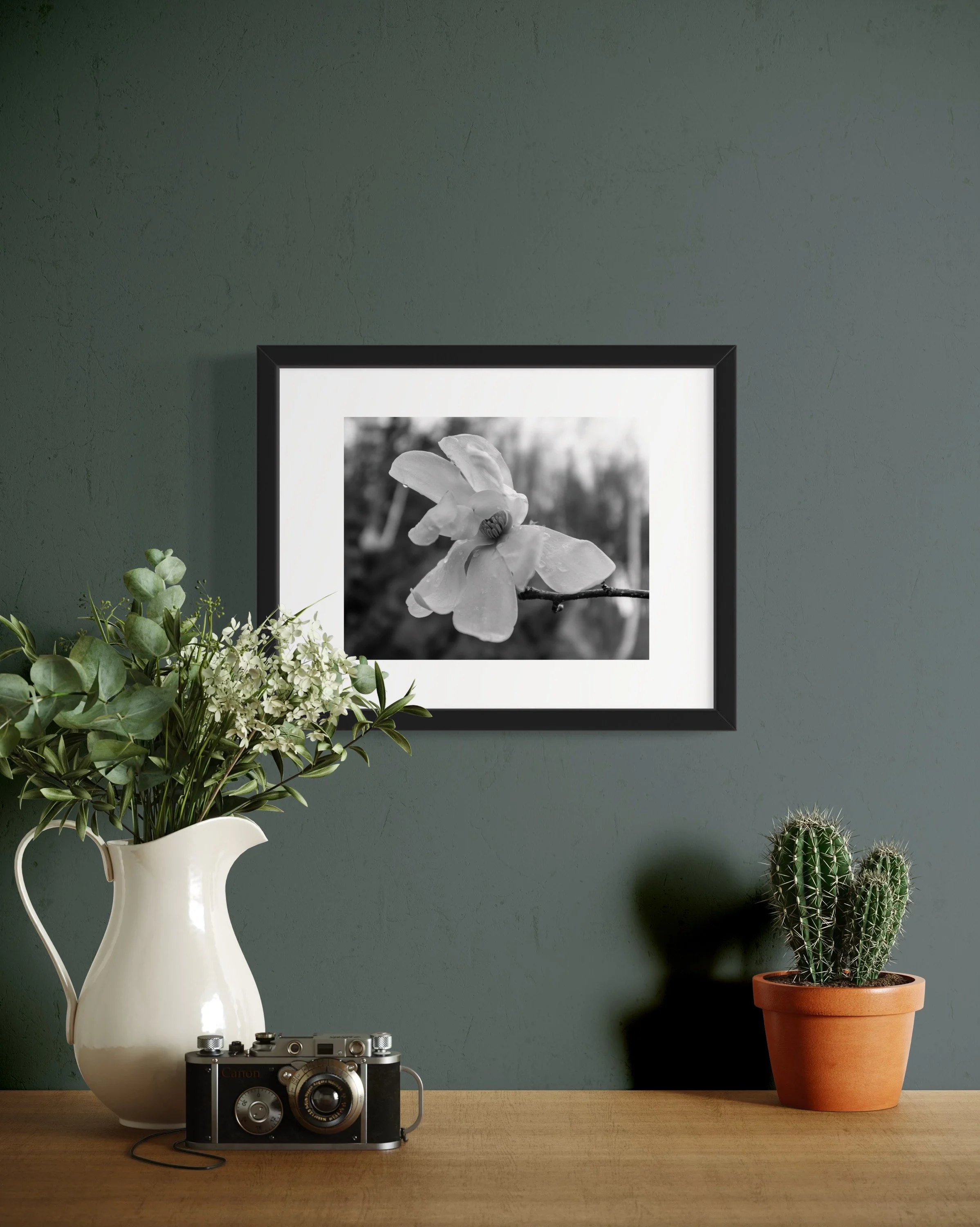 IMGF2006 11x14 2.125 1.625 FRAME.JPG