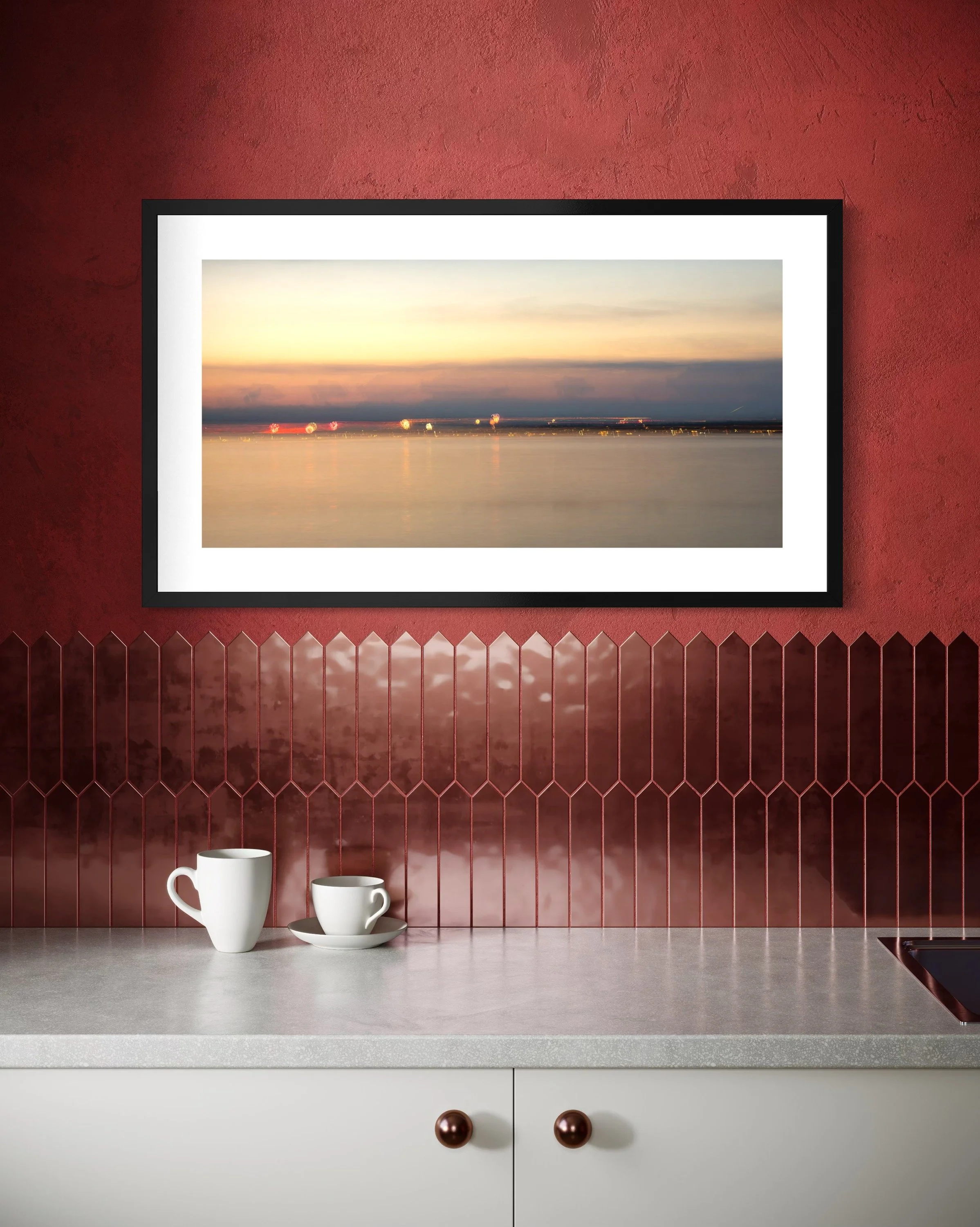 IMGF5029 18x32 2.125 FRAME.JPG