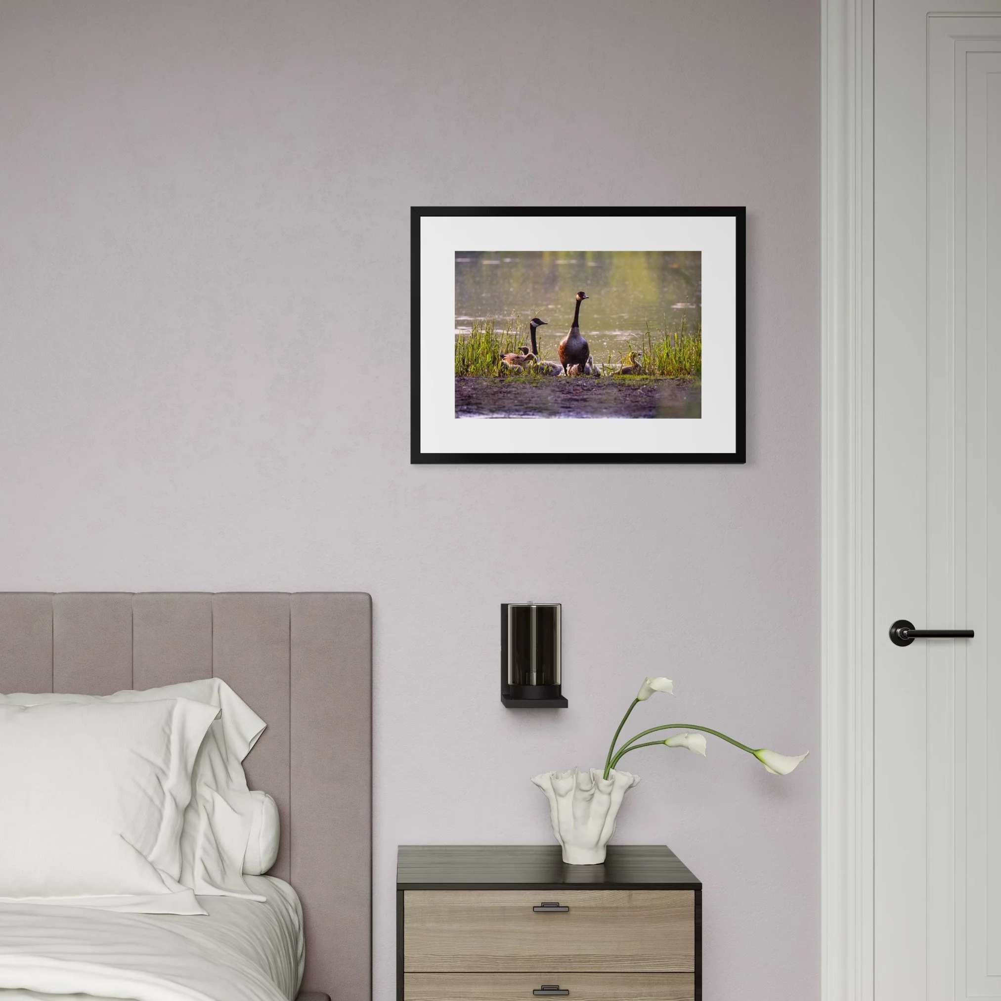 IMGF3641 18x24 2.625 FRAME.JPG