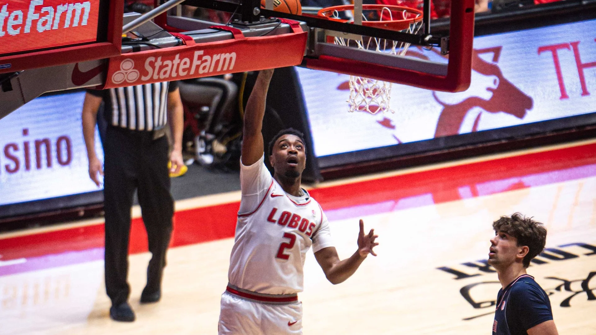 Heavy Officiating Overshadows Strong UNM Defense in Win Over Fresno State 