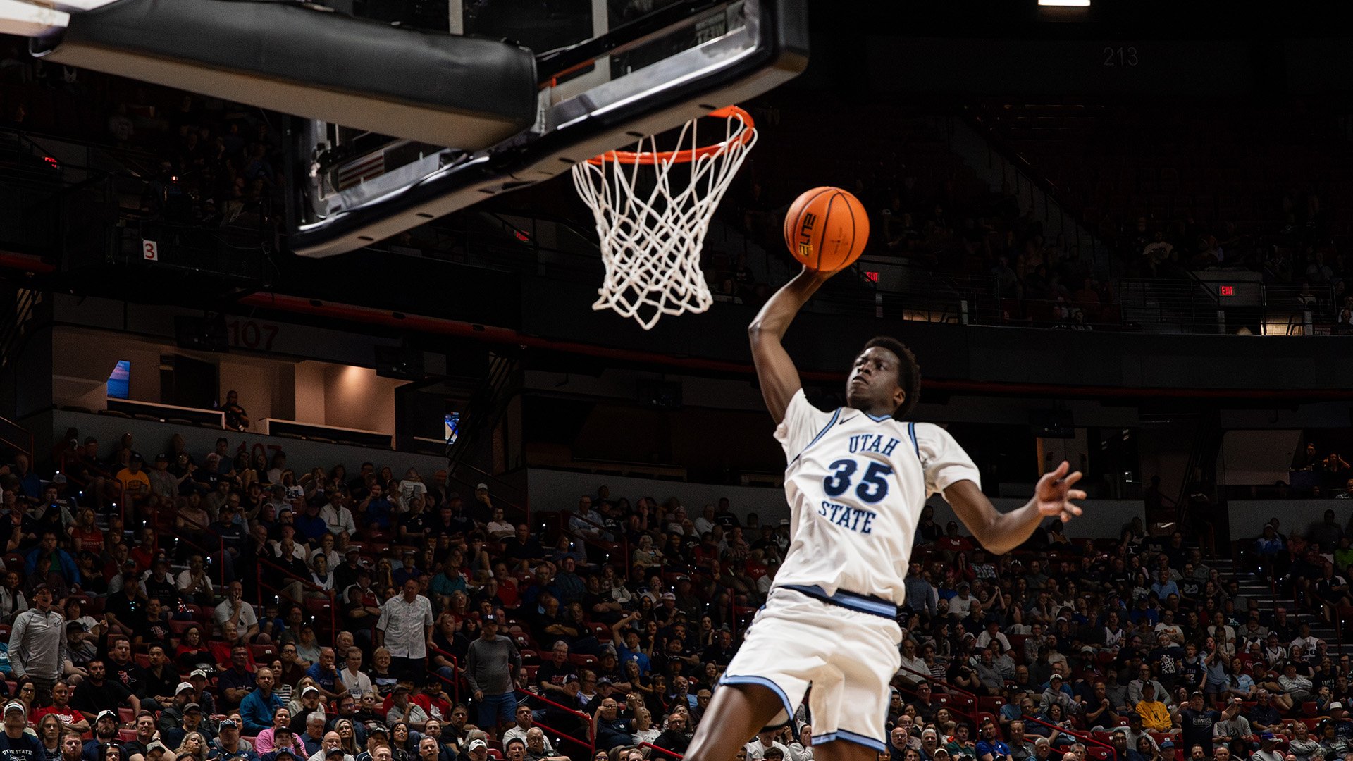 Elamin Shines as Utah State’s Defense Locks Down Nevada for Championship Berth