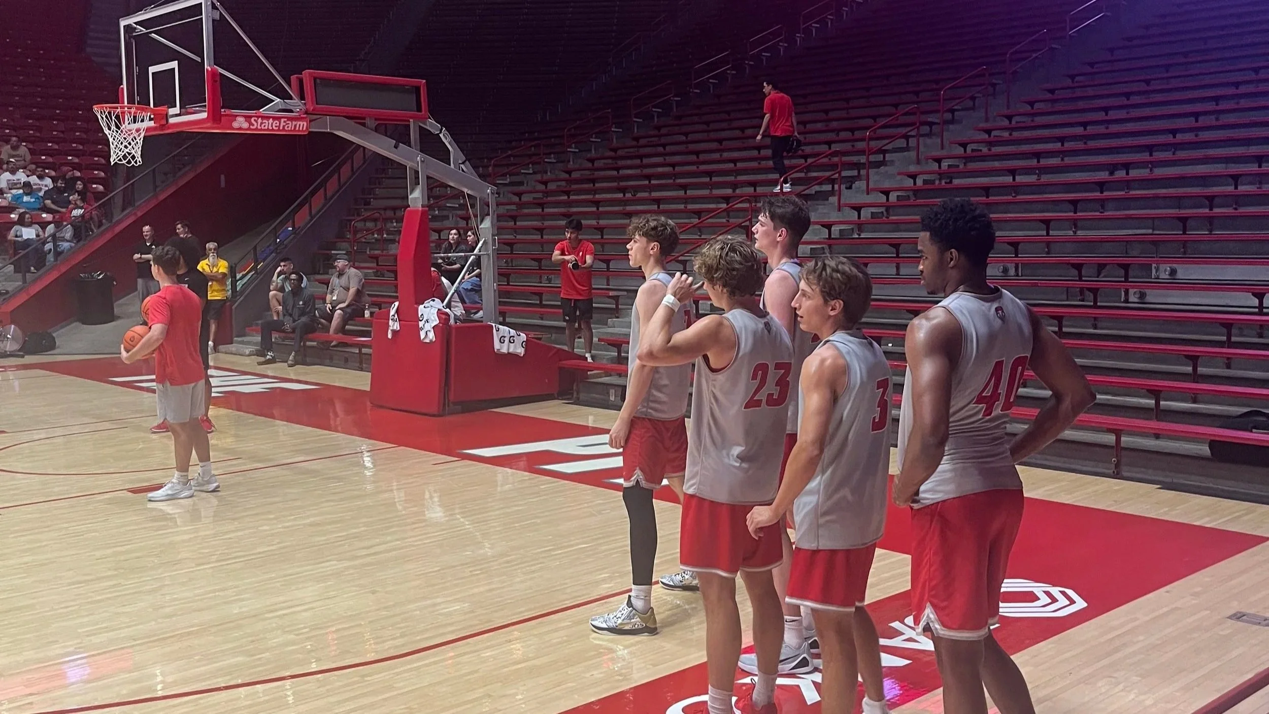 'I've Heard the Stories': Newcomers Embrace Lobo Basketball, Pit Culture During Summer Workouts