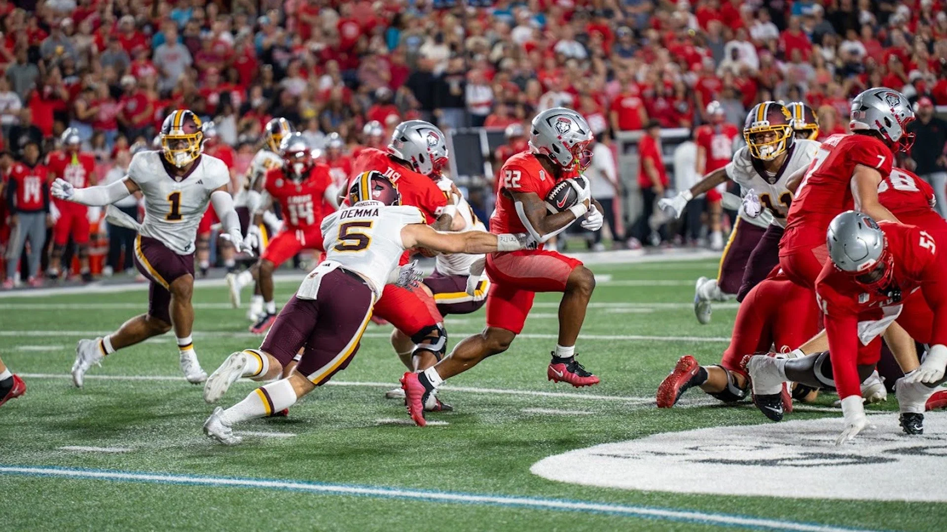 New Mexico Lobo Football Fans Must See Program's Unicorn, as Central Michigan Witnessed