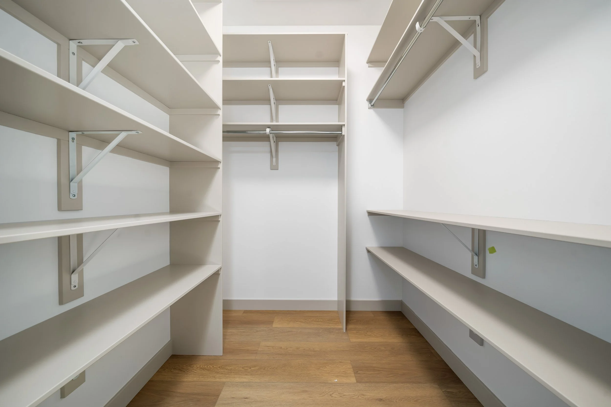 Avondale III - Master closet