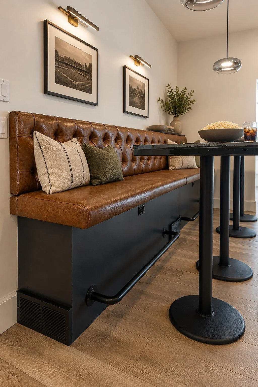 Andison built in seating