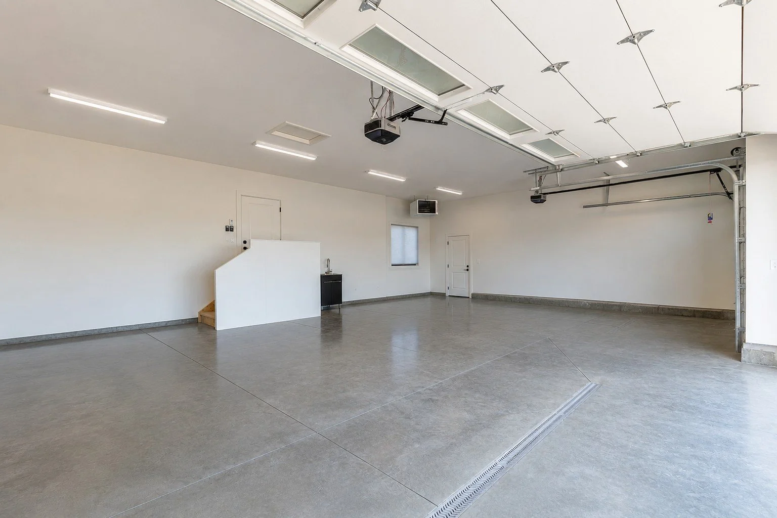 Hawthorne II Garage