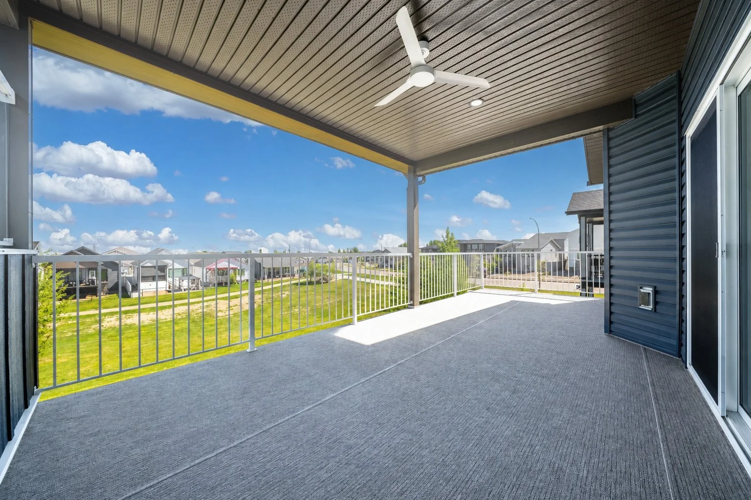 Avondale III - Upper deck