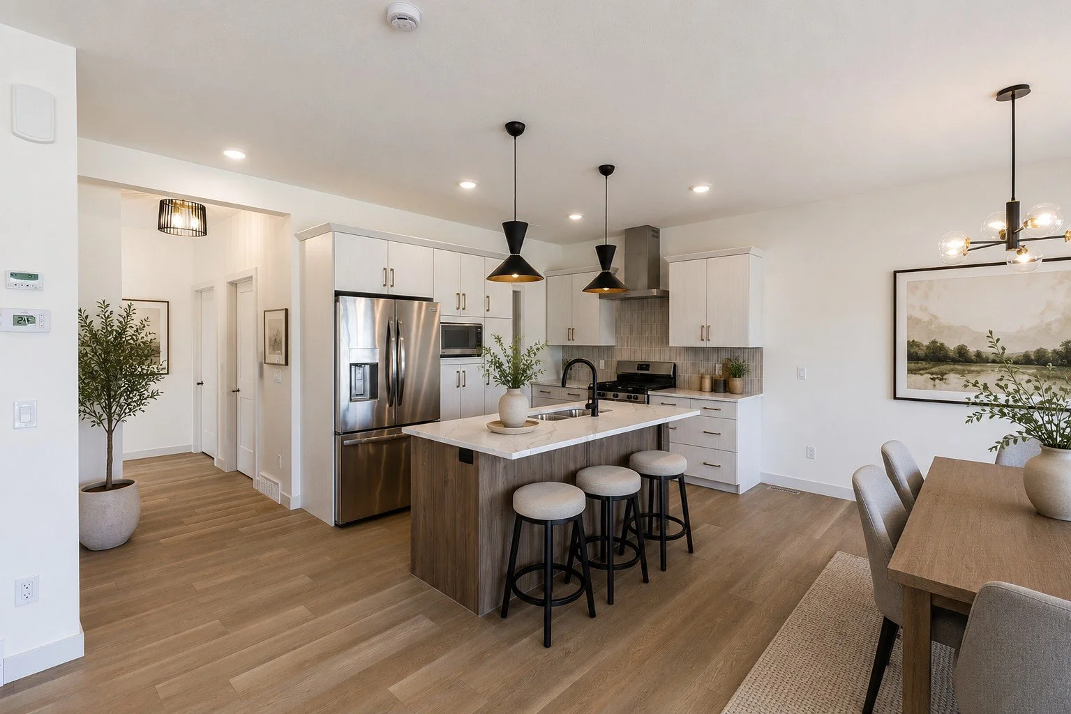Azalea V kitchen