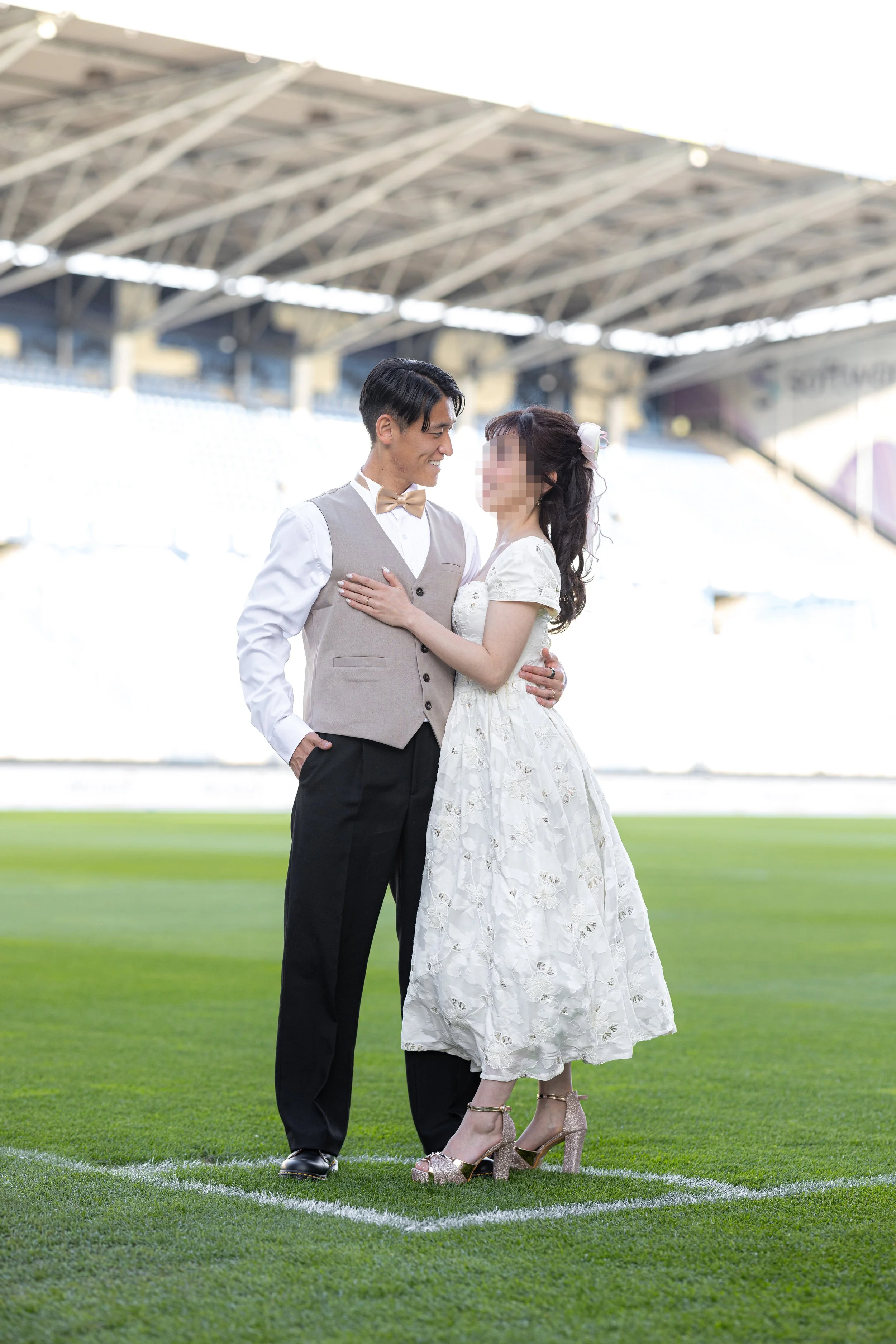 Football meets wedding_SVD-107pixel.jpeg