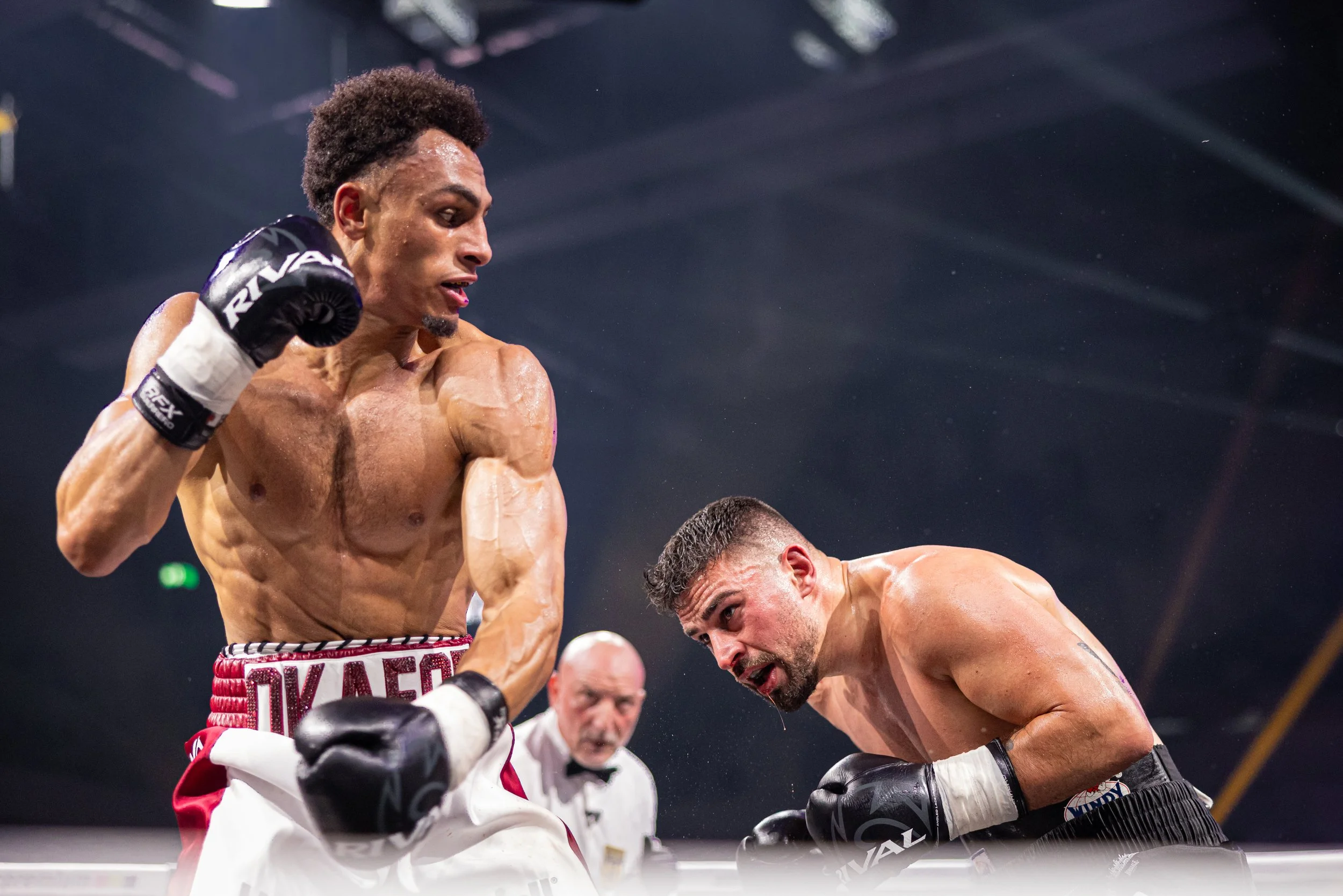 Alexander Okafor vs. Üsame Bozkurt