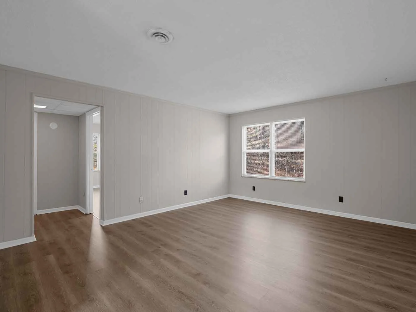 30-web-or-mls-30-Sunset-Manor-Apartments,-Moses-Fleetwood-Walker-Media,-MFW-Media,-Roanoke-Real-Estate-Photographer,-Partick-County-Real-Estate,-Stuart-Real-Estate.jpg