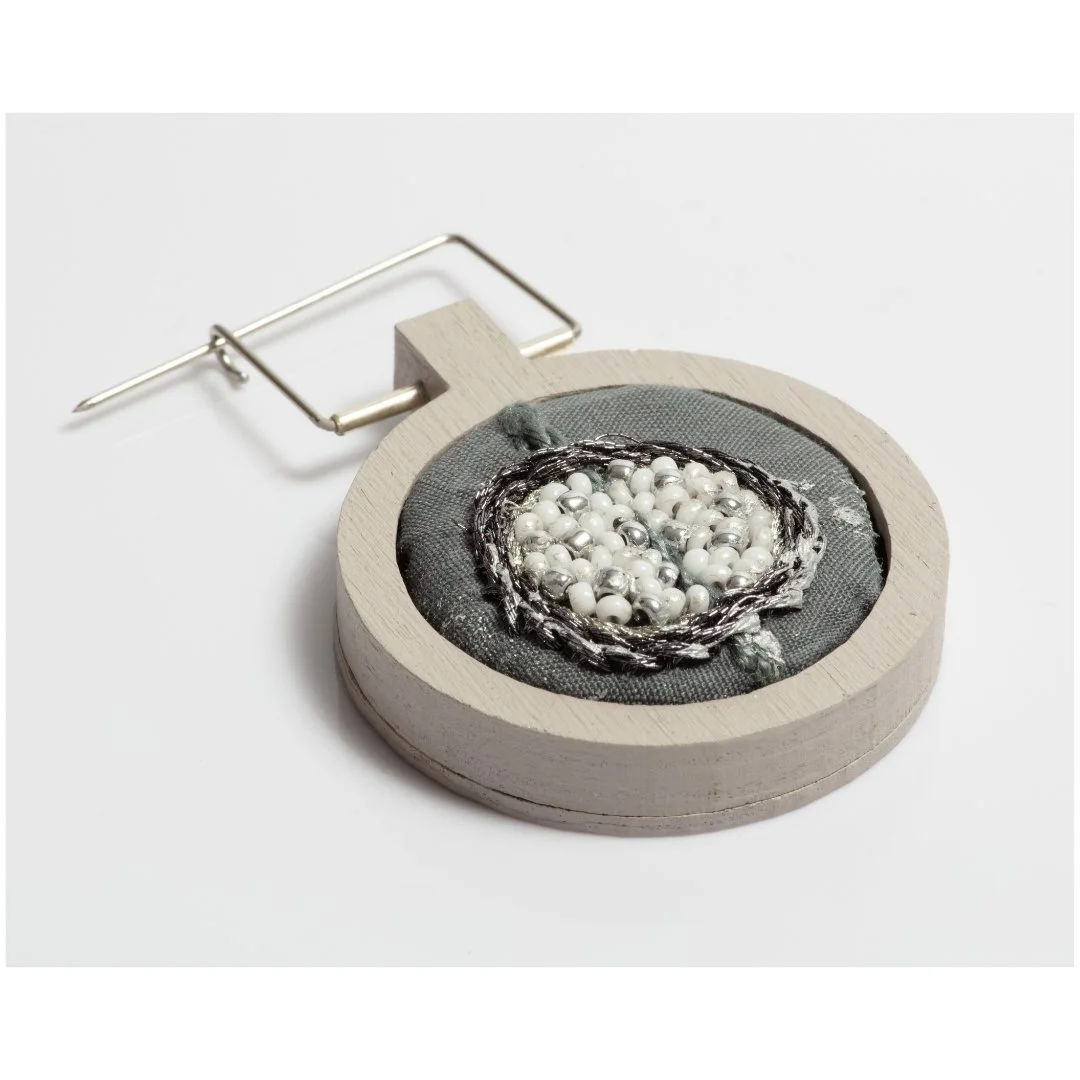 wood frame brooch 201a.jpg