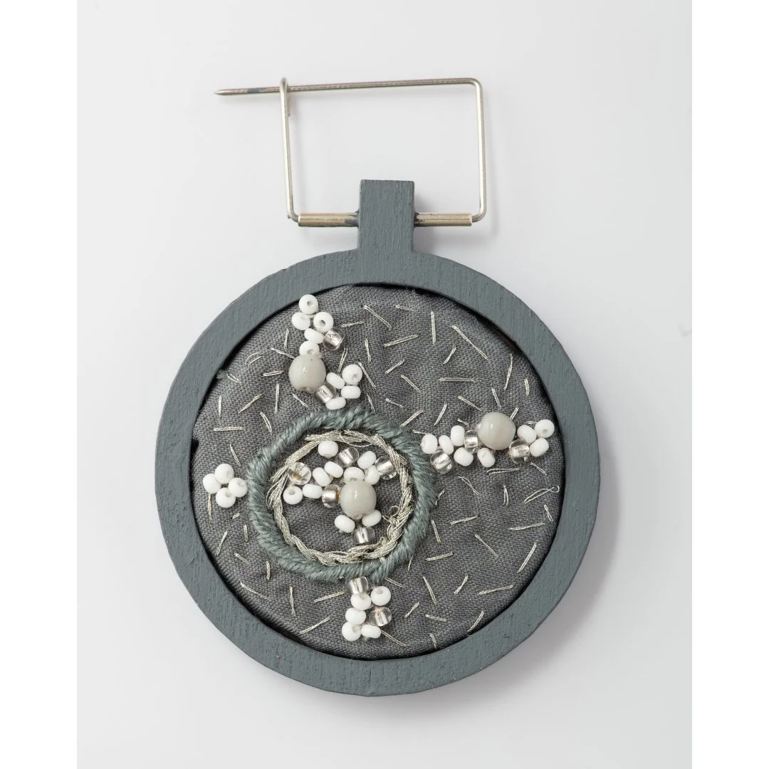 wood frame brooch 204a.jpg