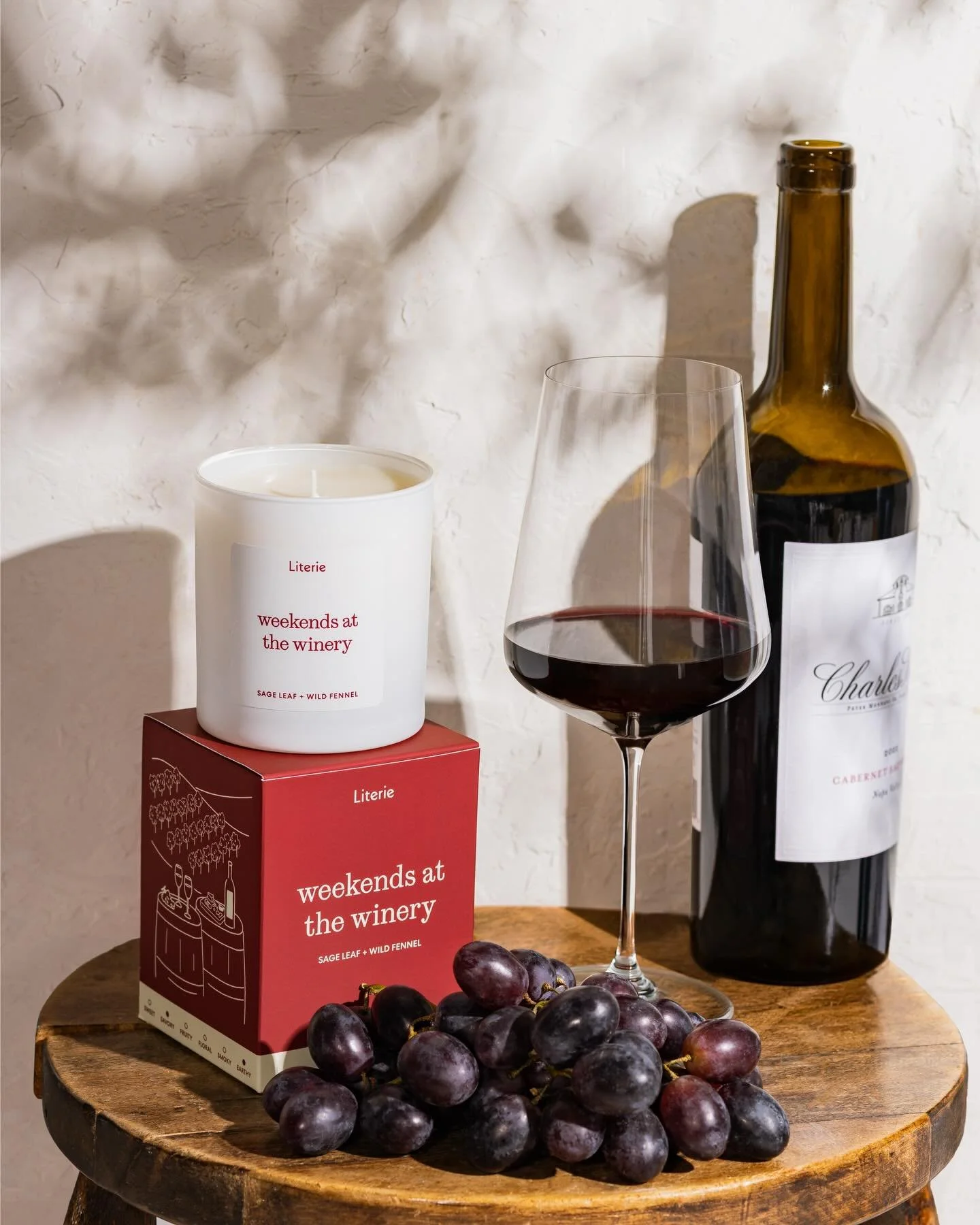 Simple yet elegant setup for @literiecandle. 😊