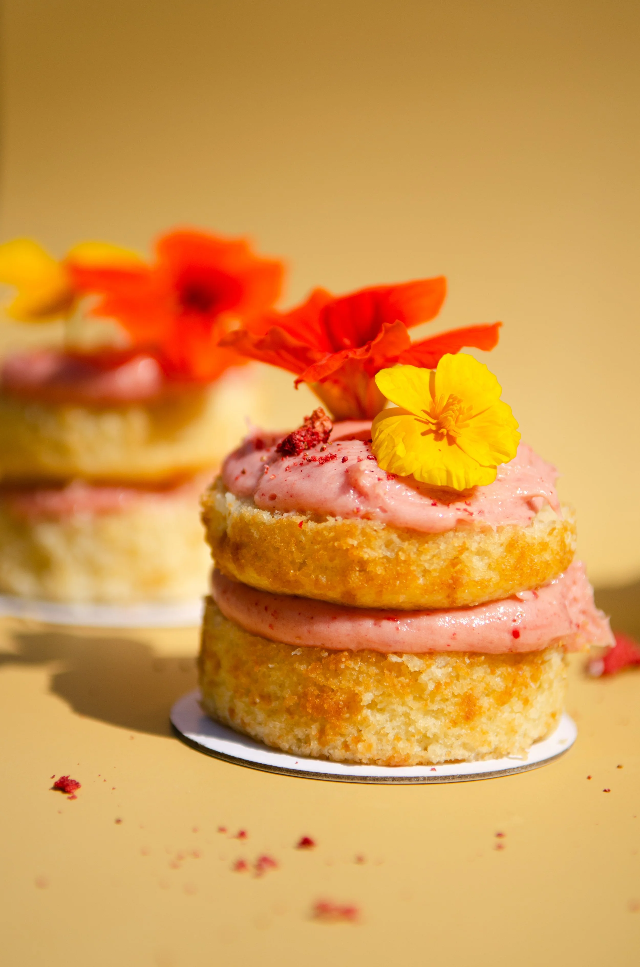 Mini lemon cake with strawberry buttercream