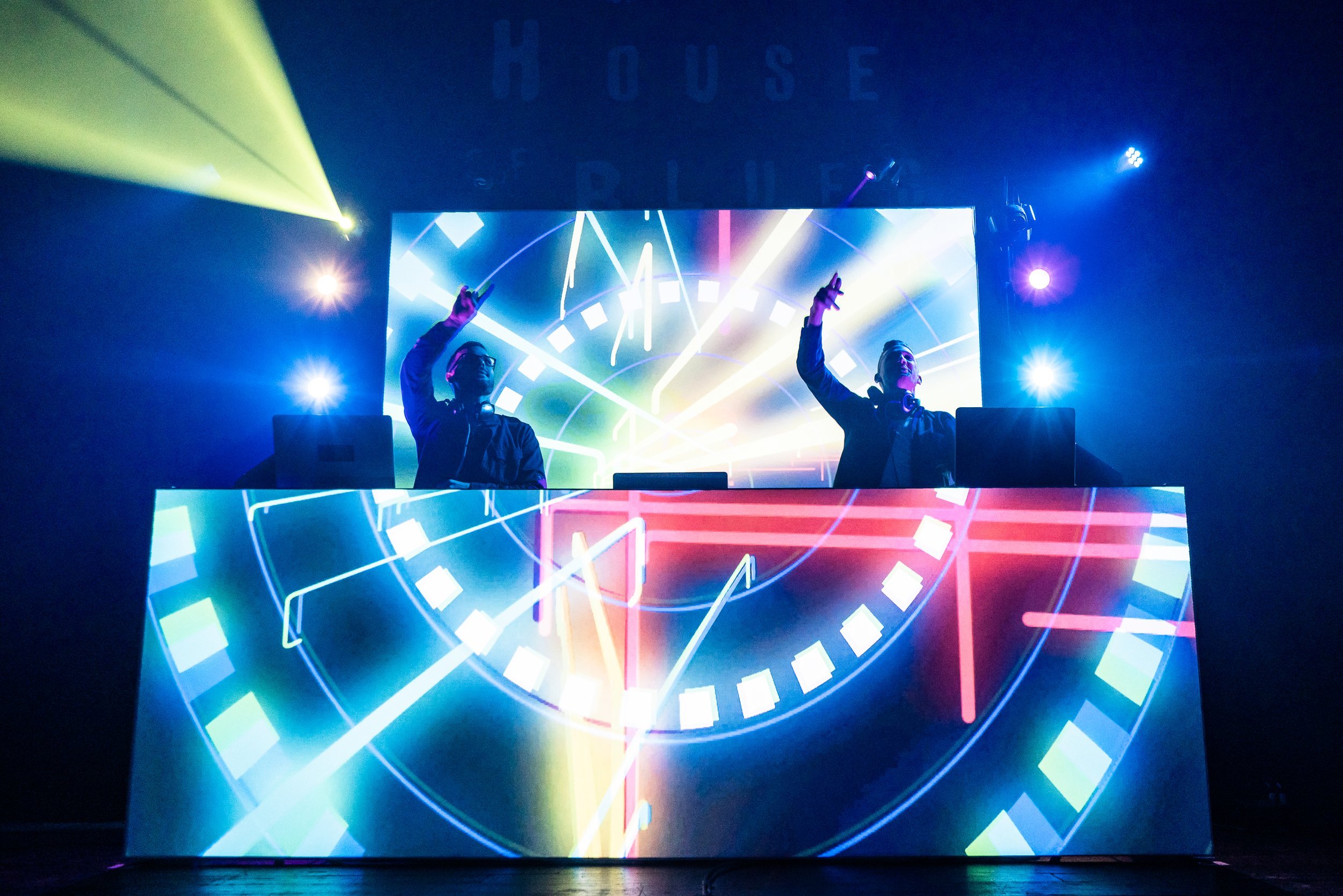Closing+Party-8.jpg
