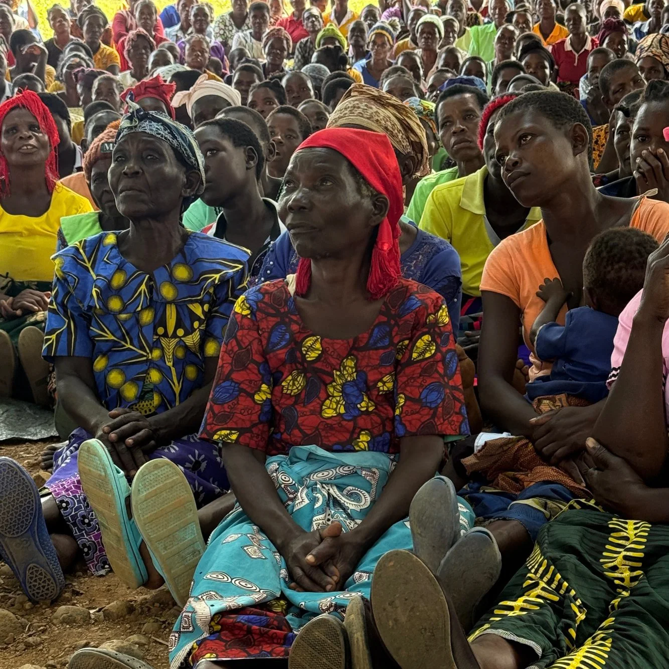 Hundreds Come To Faith In Jesus Christ