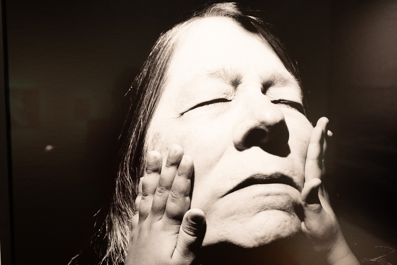  Rose Marie Cromwell  (b. Sacramento, CA, 1983)  The Face  2022  Photograph  20 x 16 in.  Courtesy of the Artist and VISU Contemporary  Photography by Laura Serdiuk, Women in the Arts, Inc. 