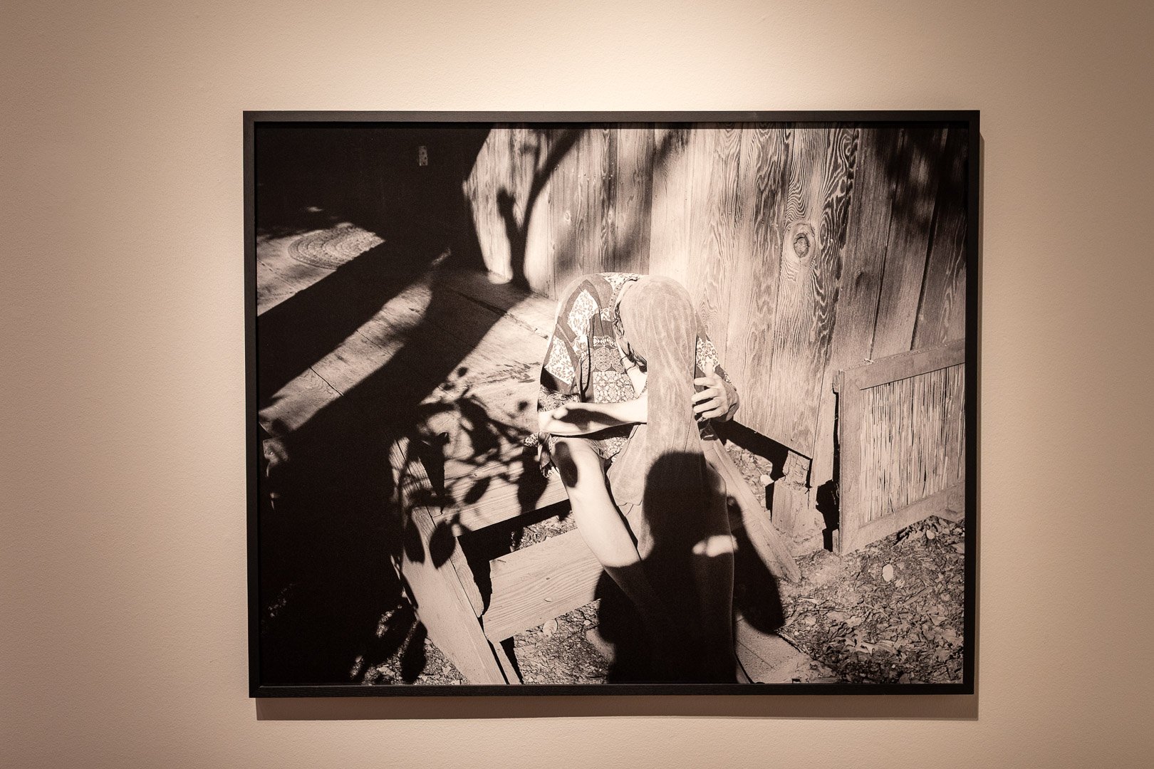  Rose Marie Cromwell  (b. Sacramento, CA, 1983)  After Shower  2022  Photograph  40 x 50 in.  Courtesy of the Artist and VISU Contemporary  Photography by Laura Serdiuk, Women in the Arts, Inc. 
