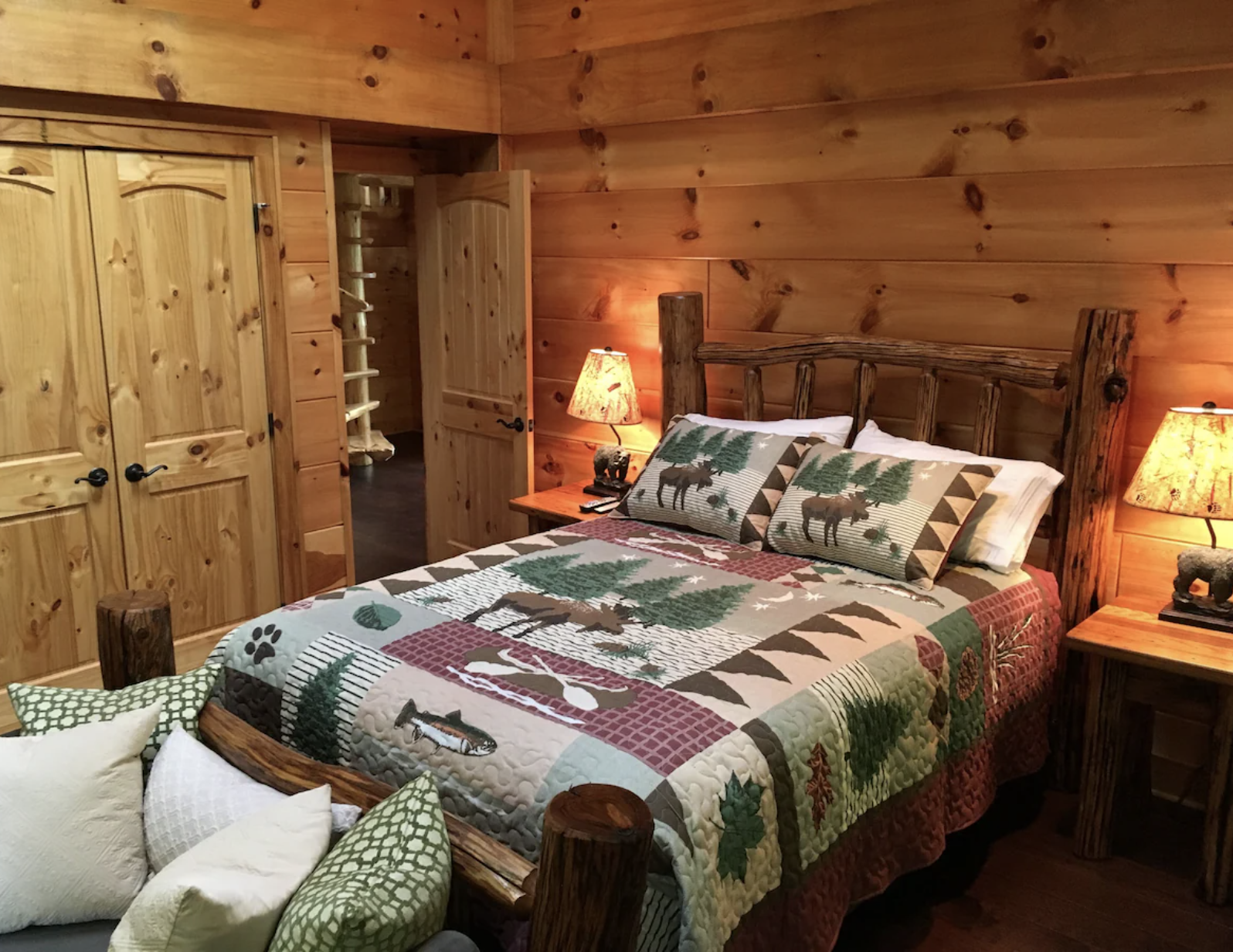 Peaceful Appalachian mountain landscape surrounding a wellness retreat for mothers and babies