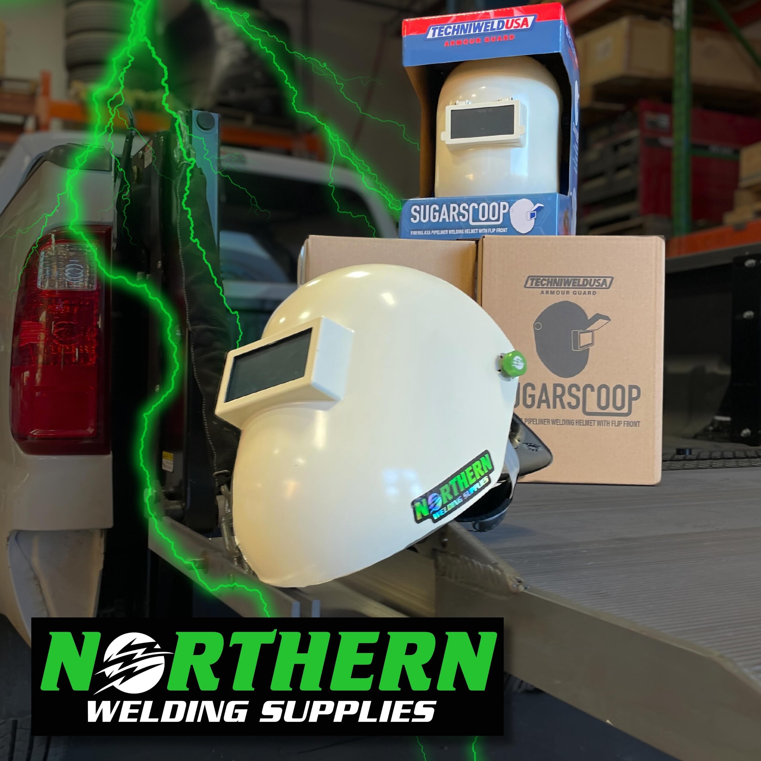 Grab your SUGARSCOOP flip front pipeliner welding hood @northernweldingsupplies online or in store! The first 15 online orders will receive a NWS SnapBack 🥵!!