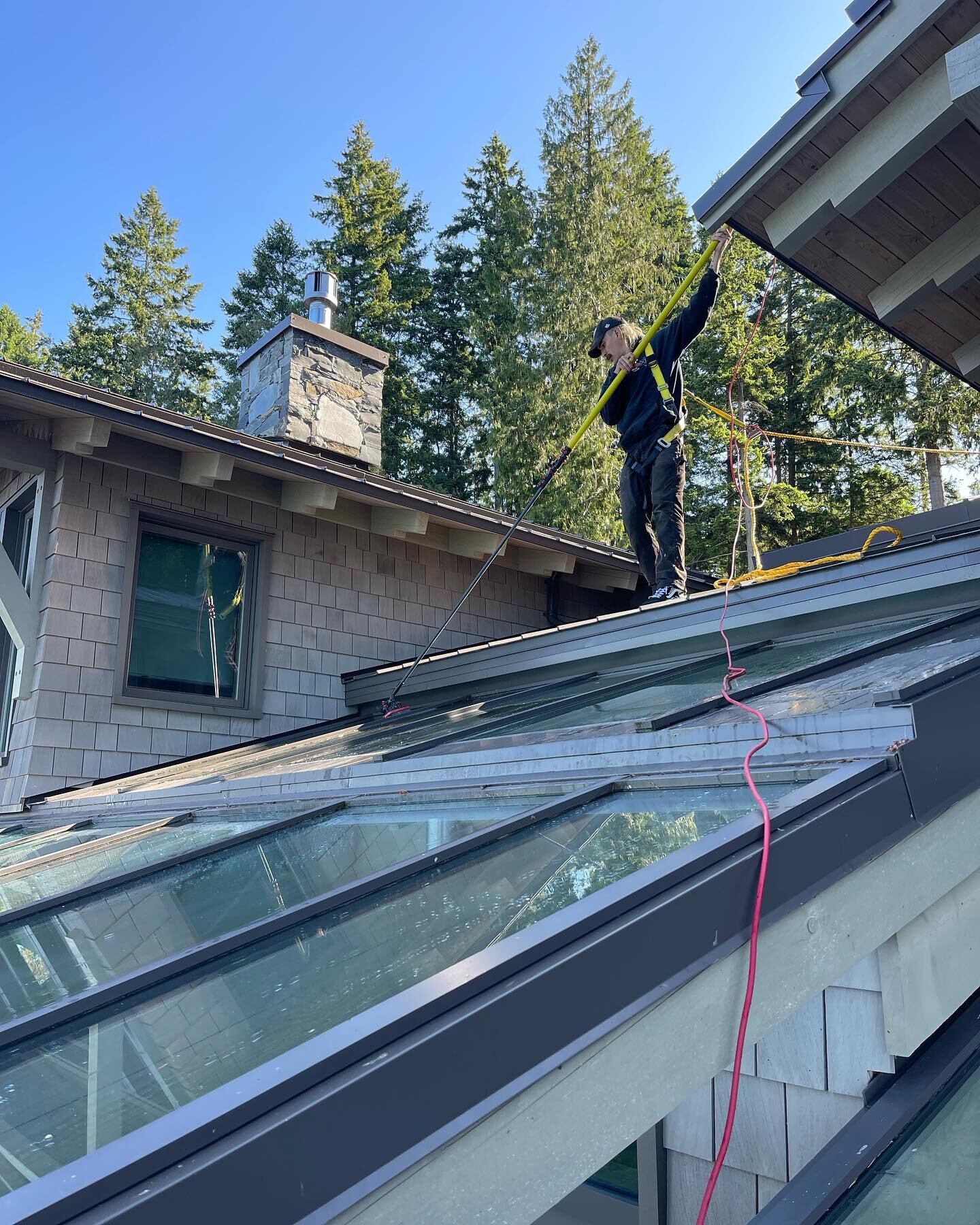 What a stunning home. Make sure you call the professional when cleaning the exteriors of your home. This was a top down wash right from the chimney down to the driveway and everything in between.