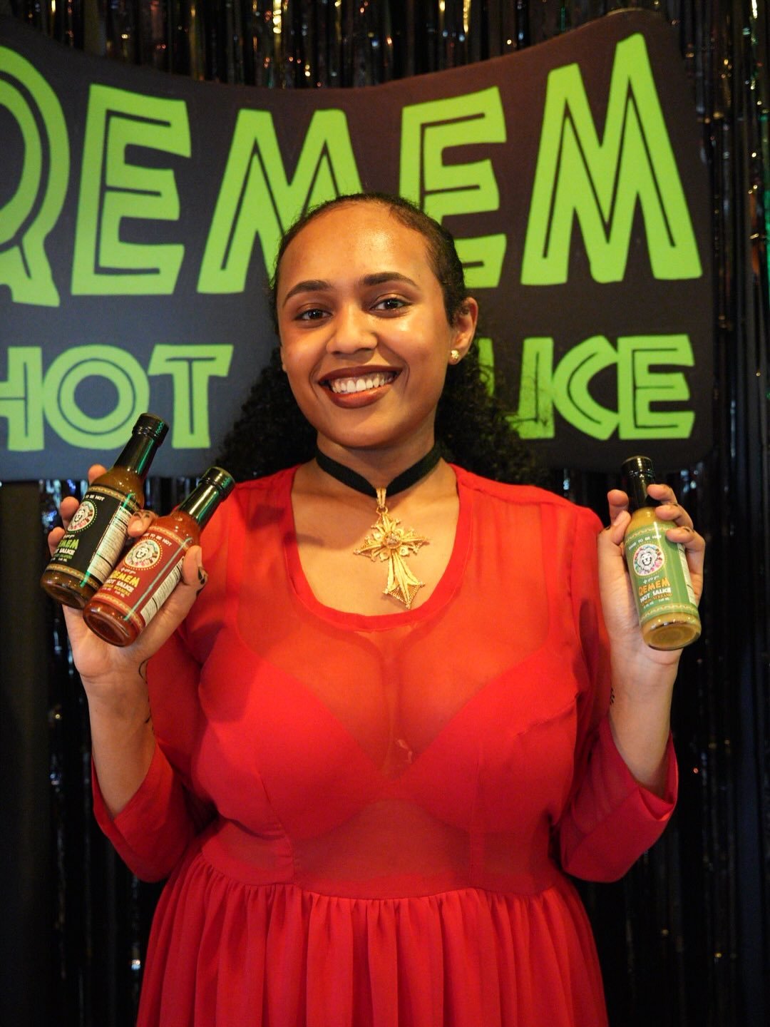 Okay, wow. My first hot sauce event? Seriously, it was a freaking dream come true. I&rsquo;m crying all over again looking at these photos! 😭
Just three years ago, I never in a million years pictured myself as a business owner, but here I am! And ho