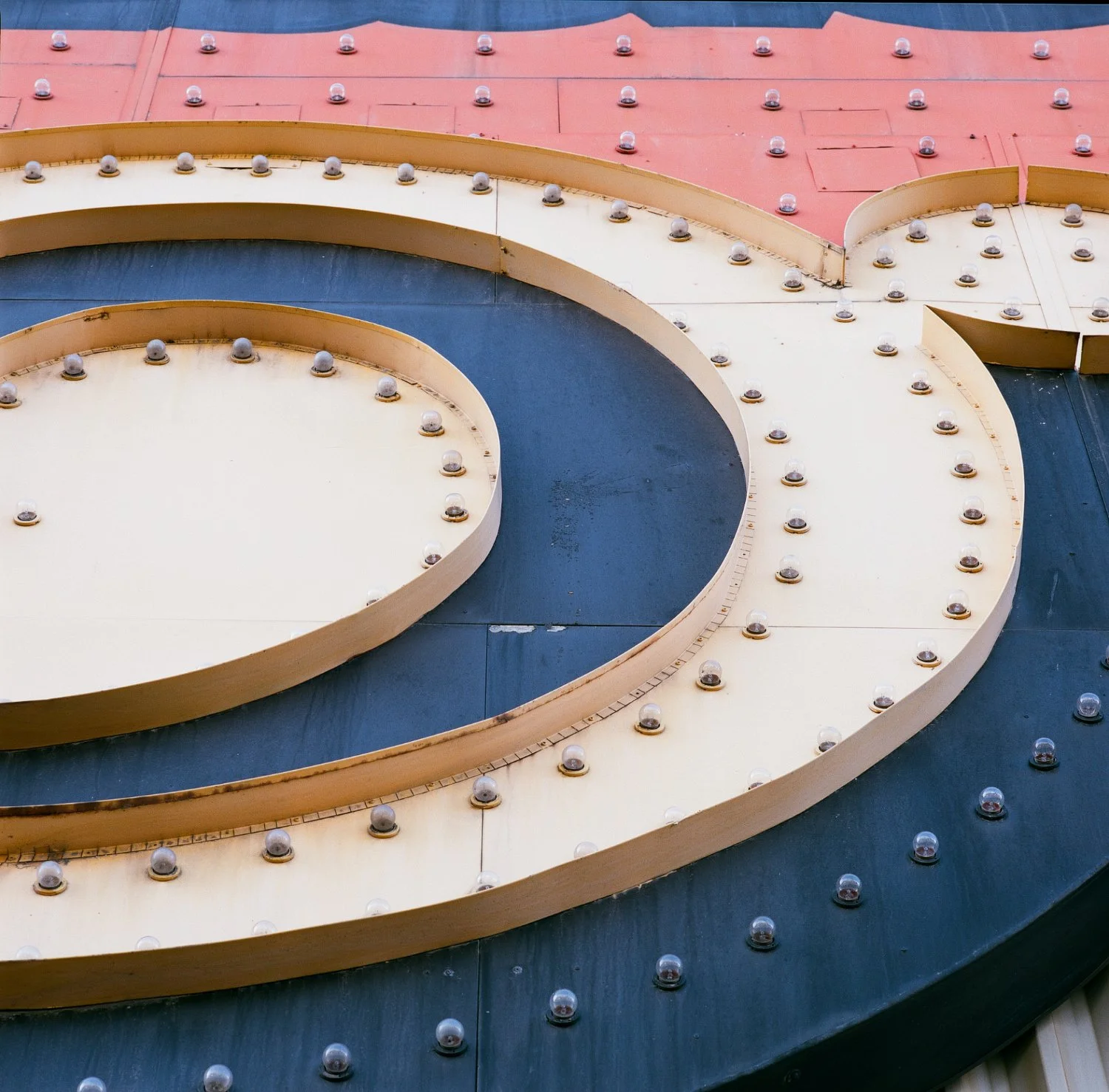 Honest Ed’s, colour negative, Circles with Blue Top, roll 4216