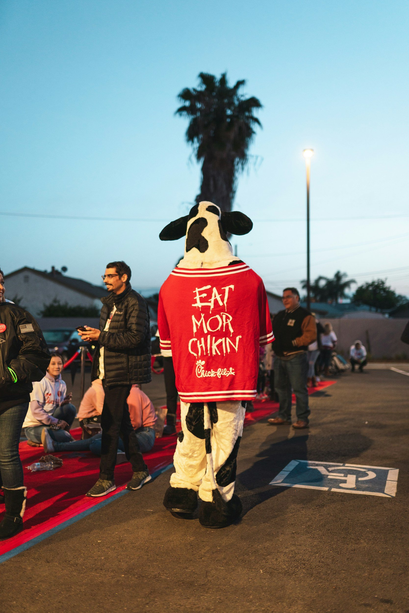 Kickoff + Eat Meet