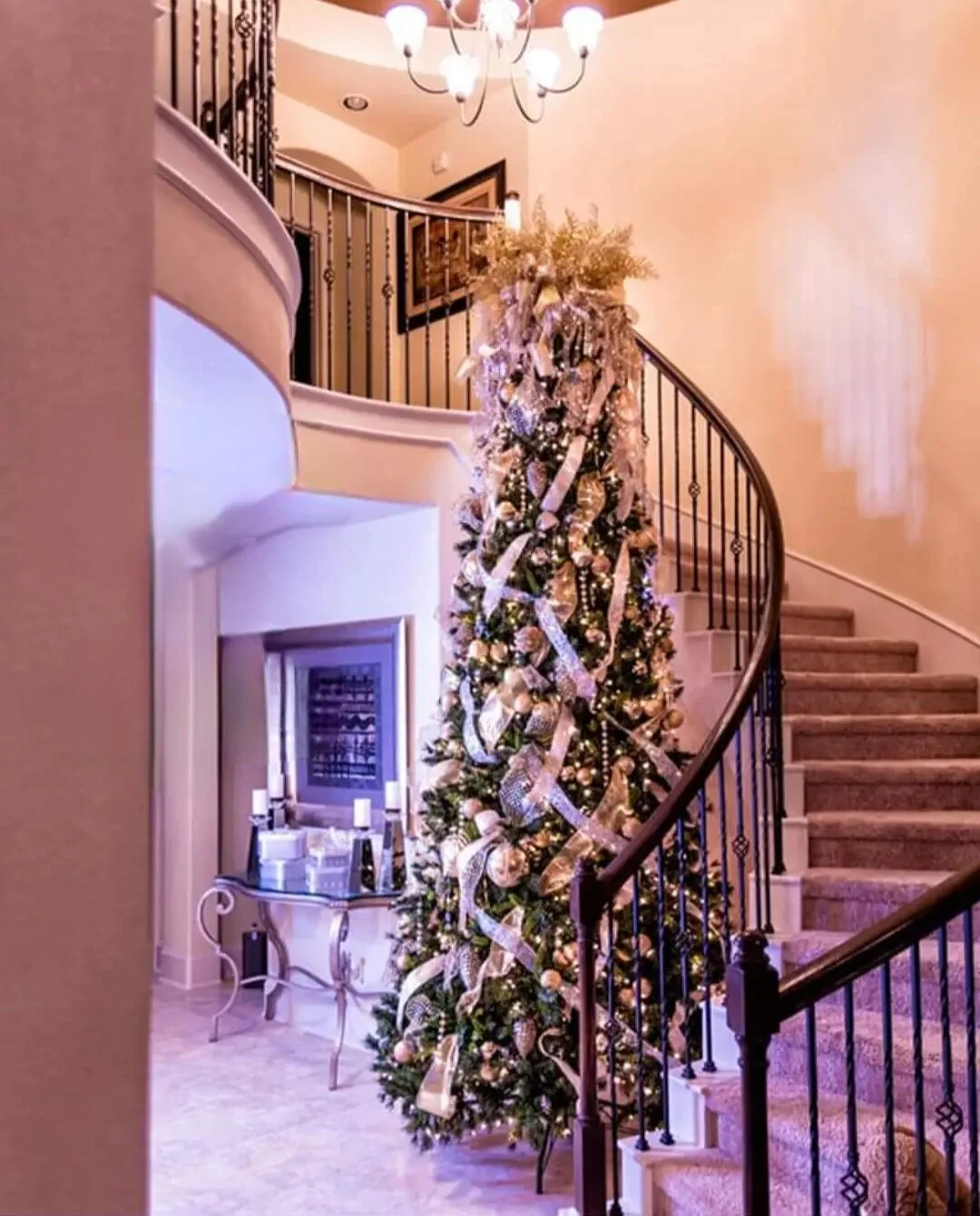 Gold Christmas Tree.jpg
