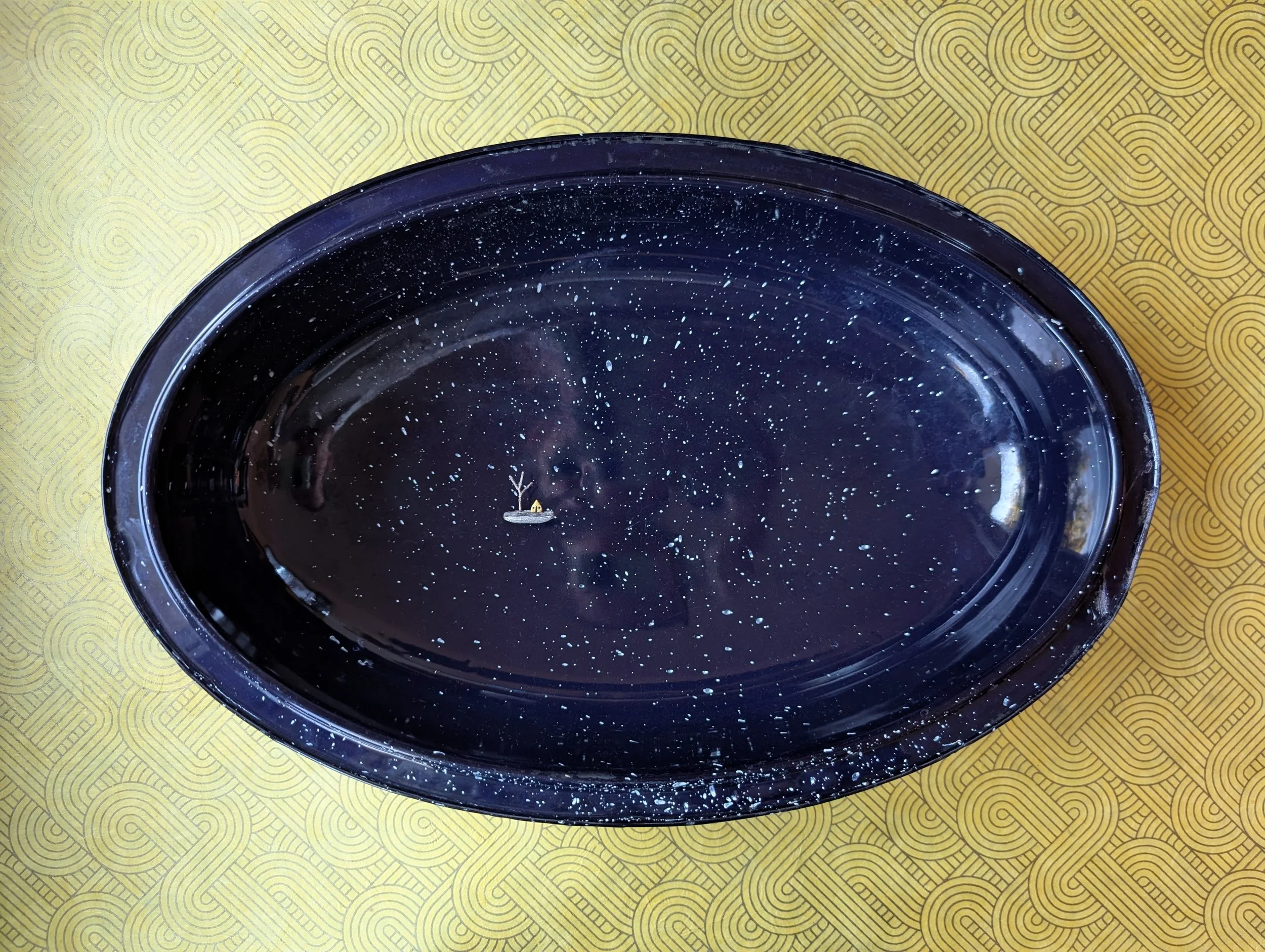 vast of night III (11" x 17" x 4.5")