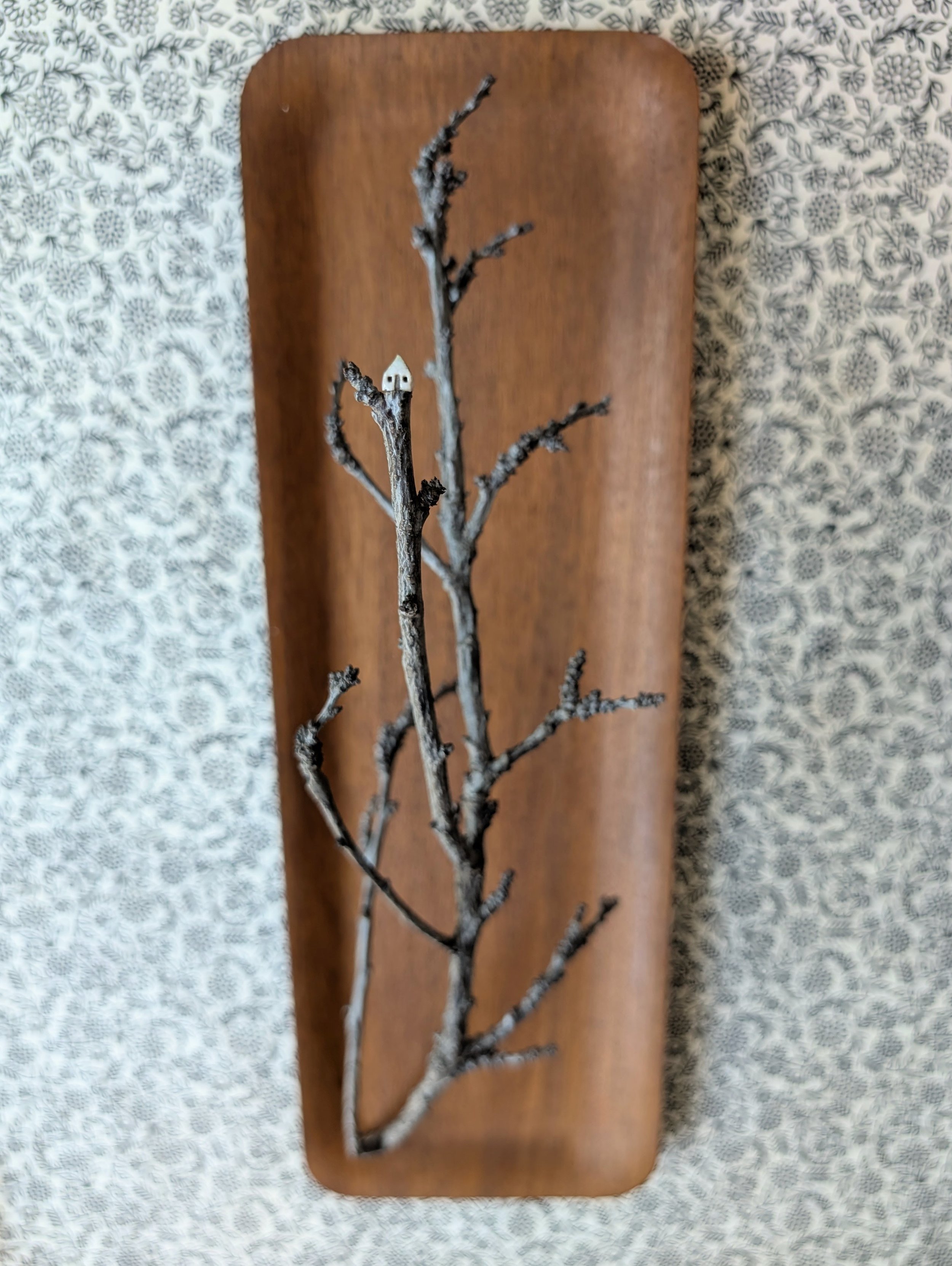 close above the treetops (18" tall)