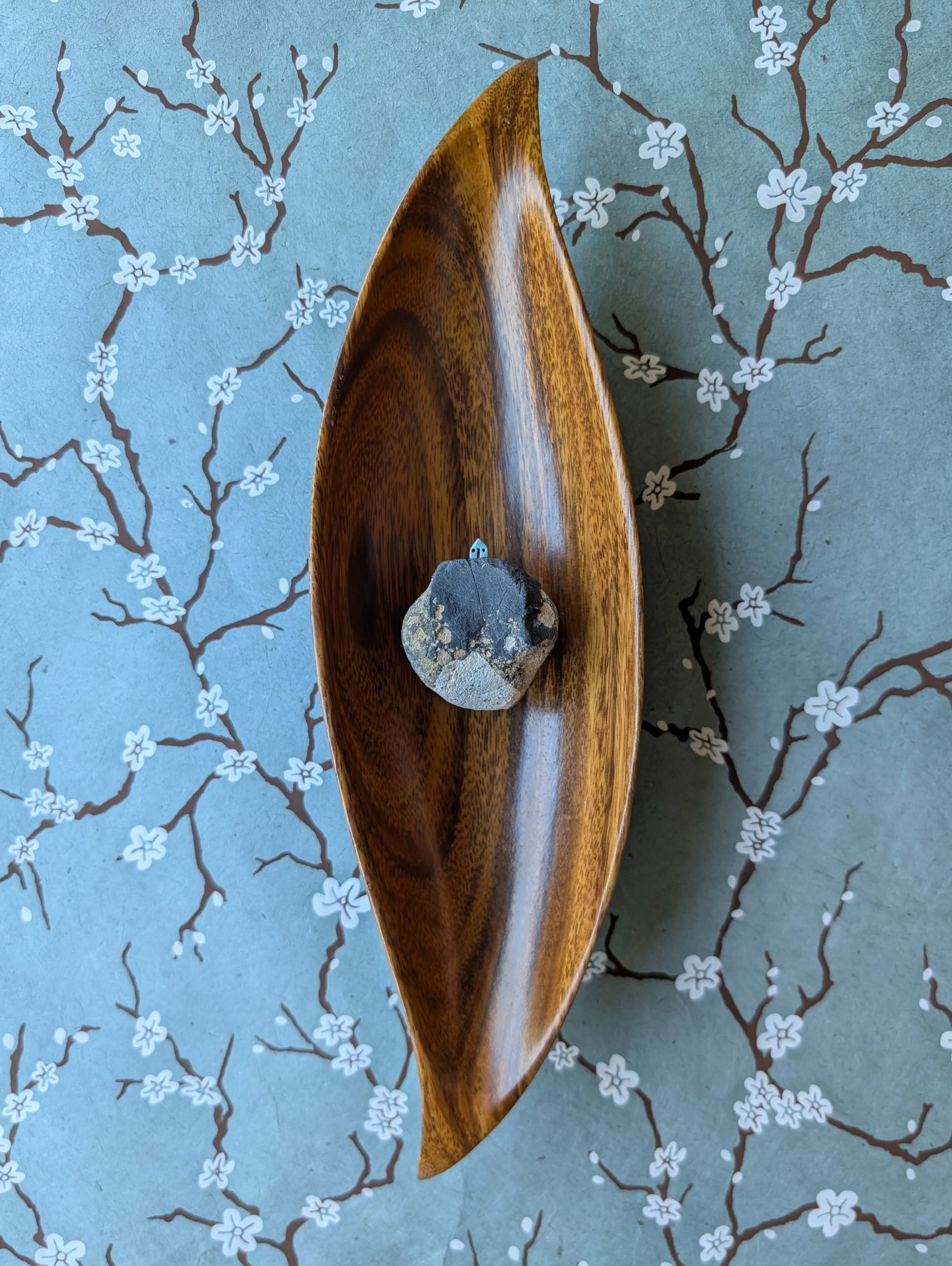 the weight of the sky (13" x 3.5" x 2.5")