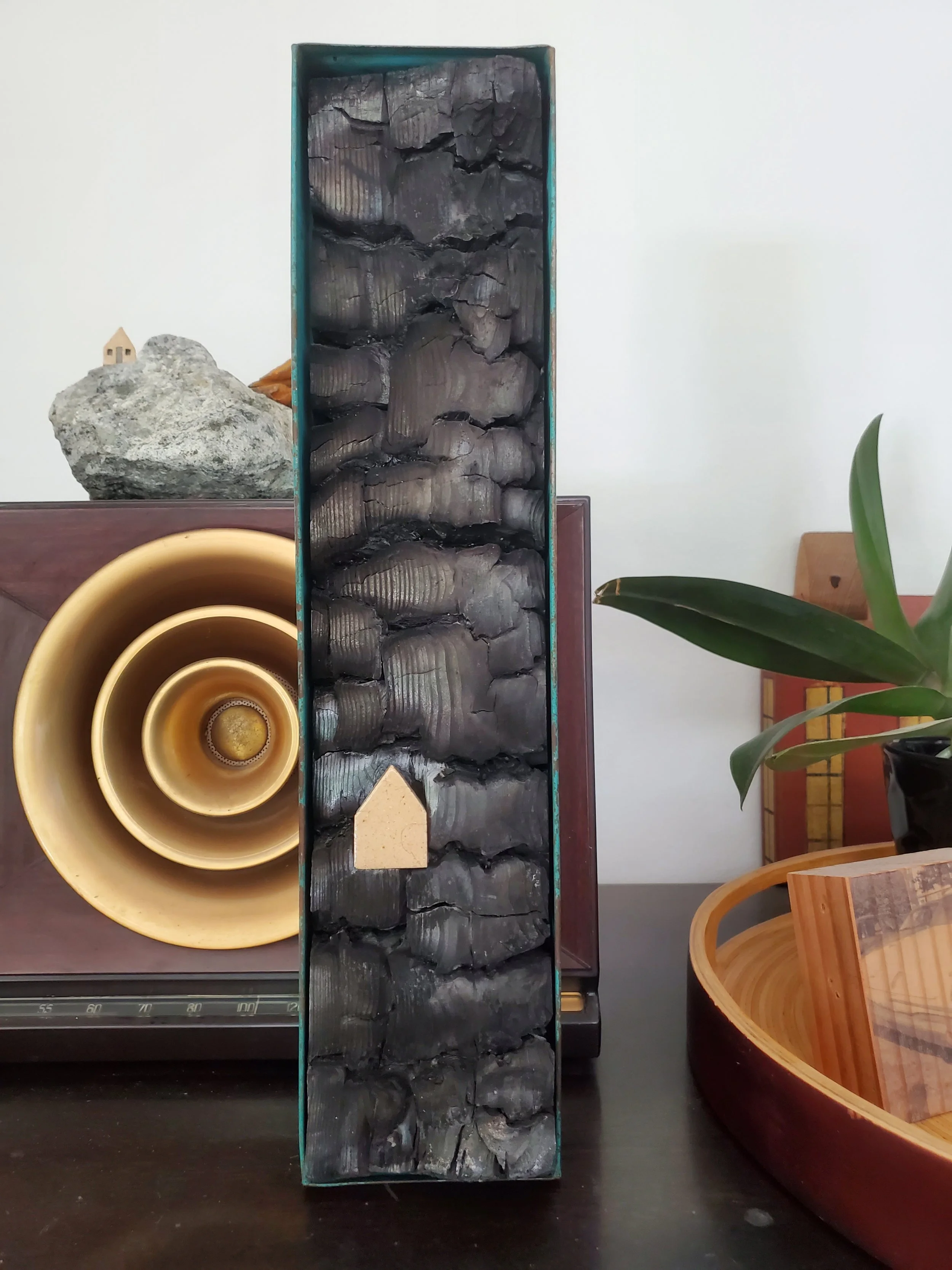 boxed charcoal cliff (15.25" x 3.5" x 2")