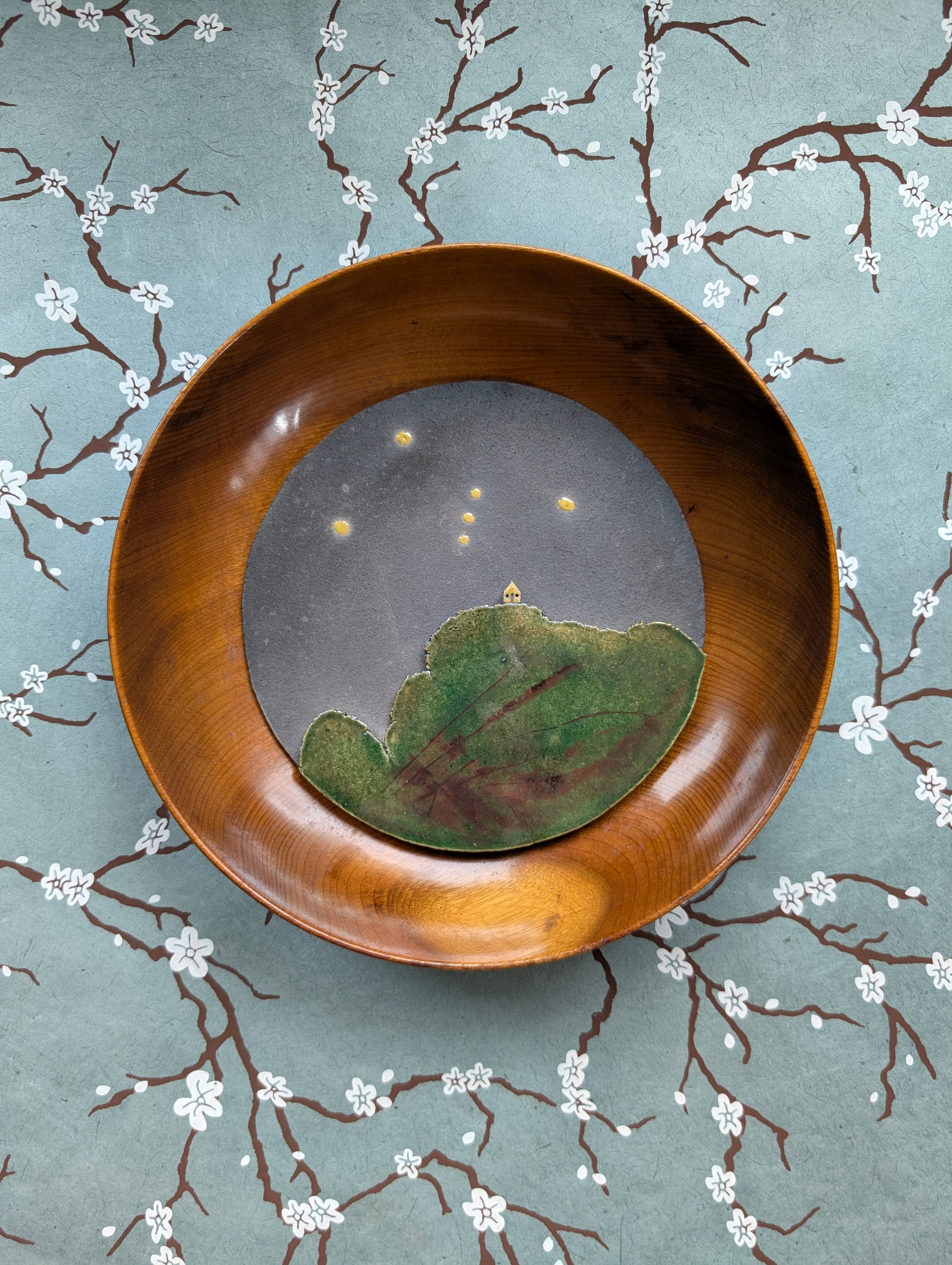 saiph / safe (8" x 8" x 2")