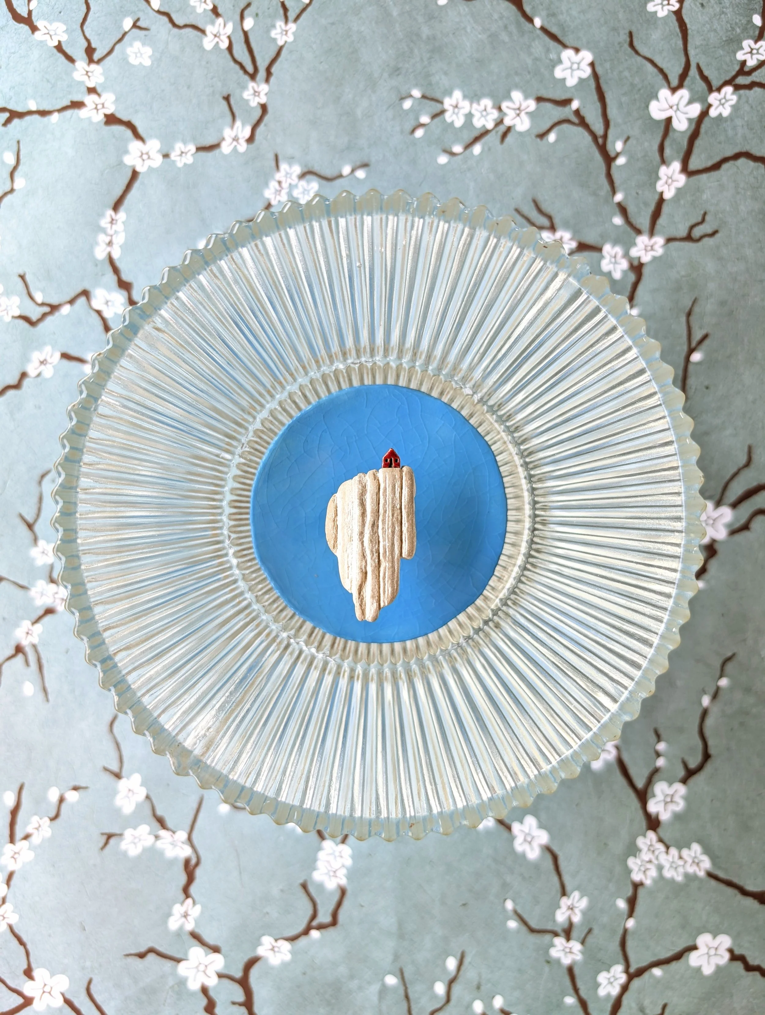 air's clear coolness (6" x 6" x 5")